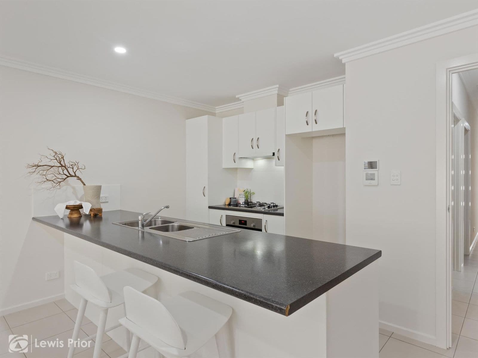 2B Carbnet Place, Seacombe Gardens SA 5047, Seacombe Gardens - Thumbnail 6