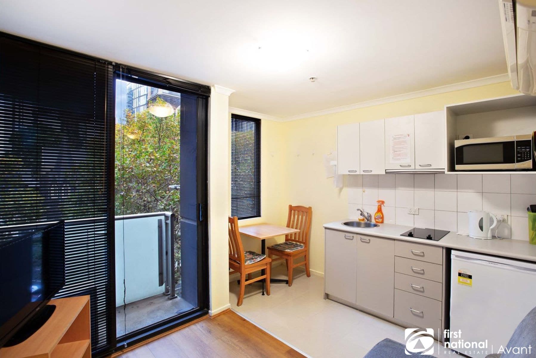 318/139 Lonsdale Street, Melbourne VIC 3000, Melbourne - Thumbnail 2