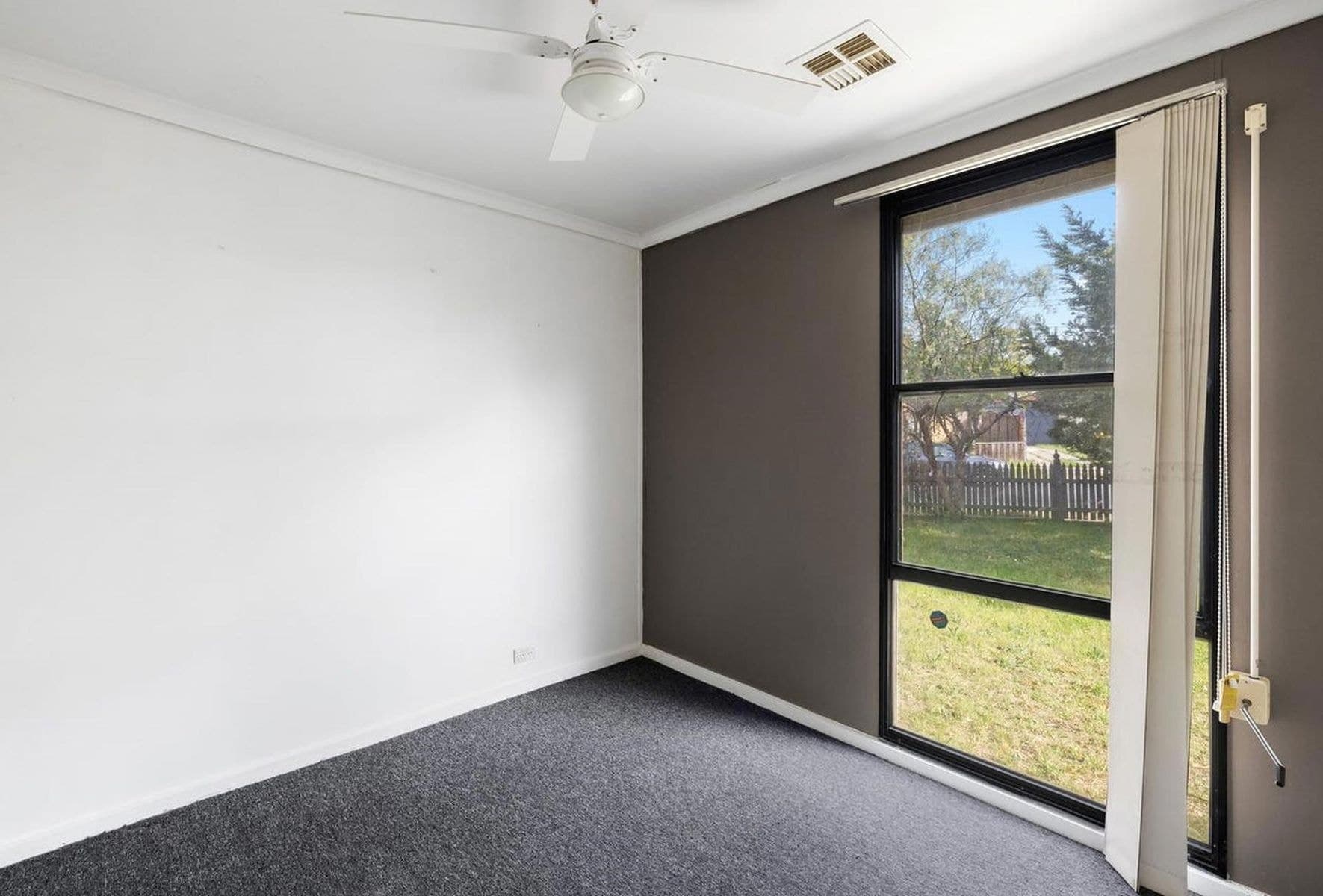 82 Eldorado Crescent, Meadow Heights VIC 3048, Meadow Heights - Thumbnail 7