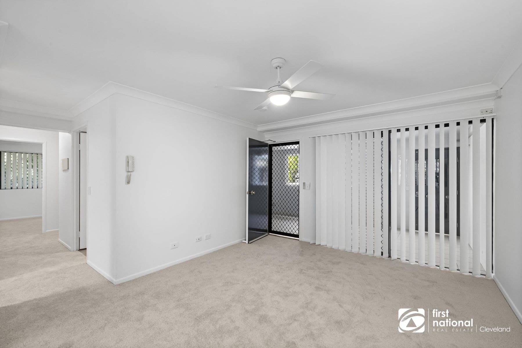 1/25 Pittwin Road North, Capalaba QLD 4157, Capalaba - Thumbnail 2