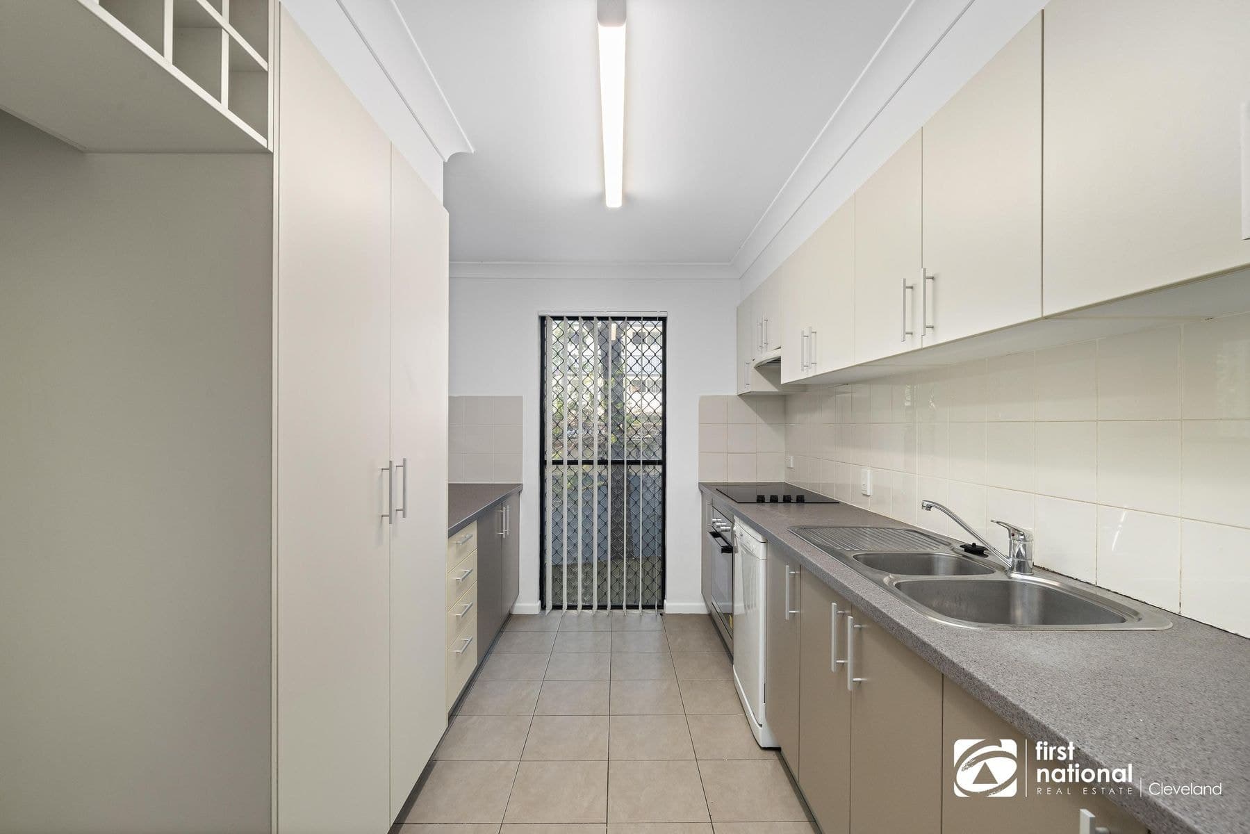 1/25 Pittwin Road North, Capalaba QLD 4157, Capalaba - Thumbnail 4
