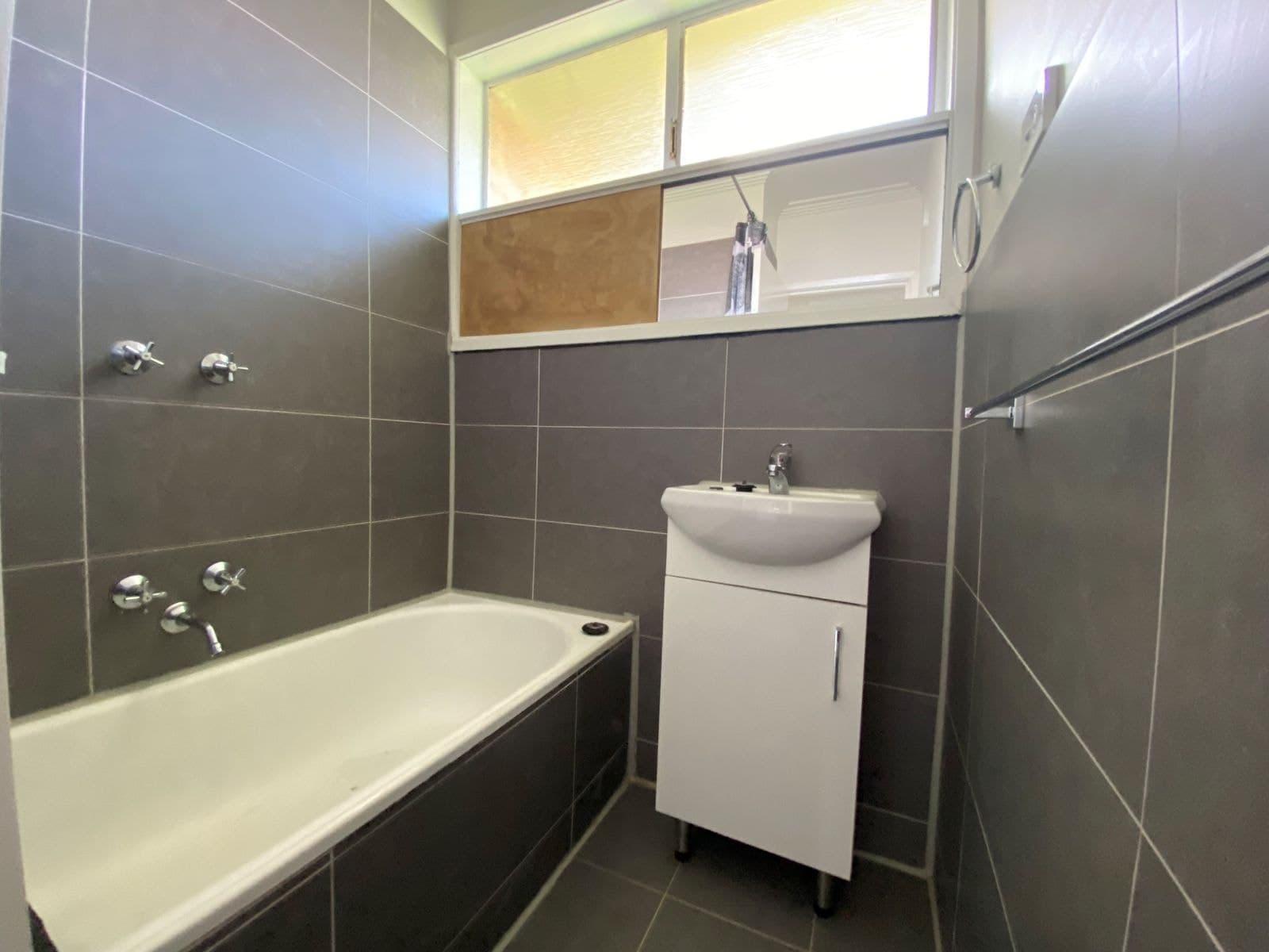 4/25 Synnot Street, Werribee VIC 3030, Werribee - Thumbnail 5