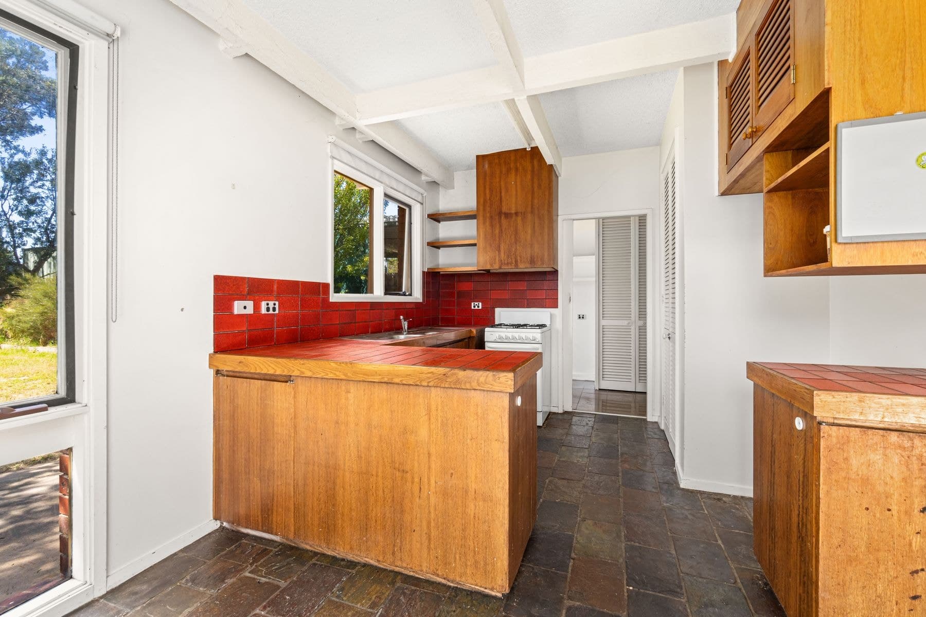 48 Gilmour Street, Traralgon VIC 3844, Traralgon - Thumbnail 3