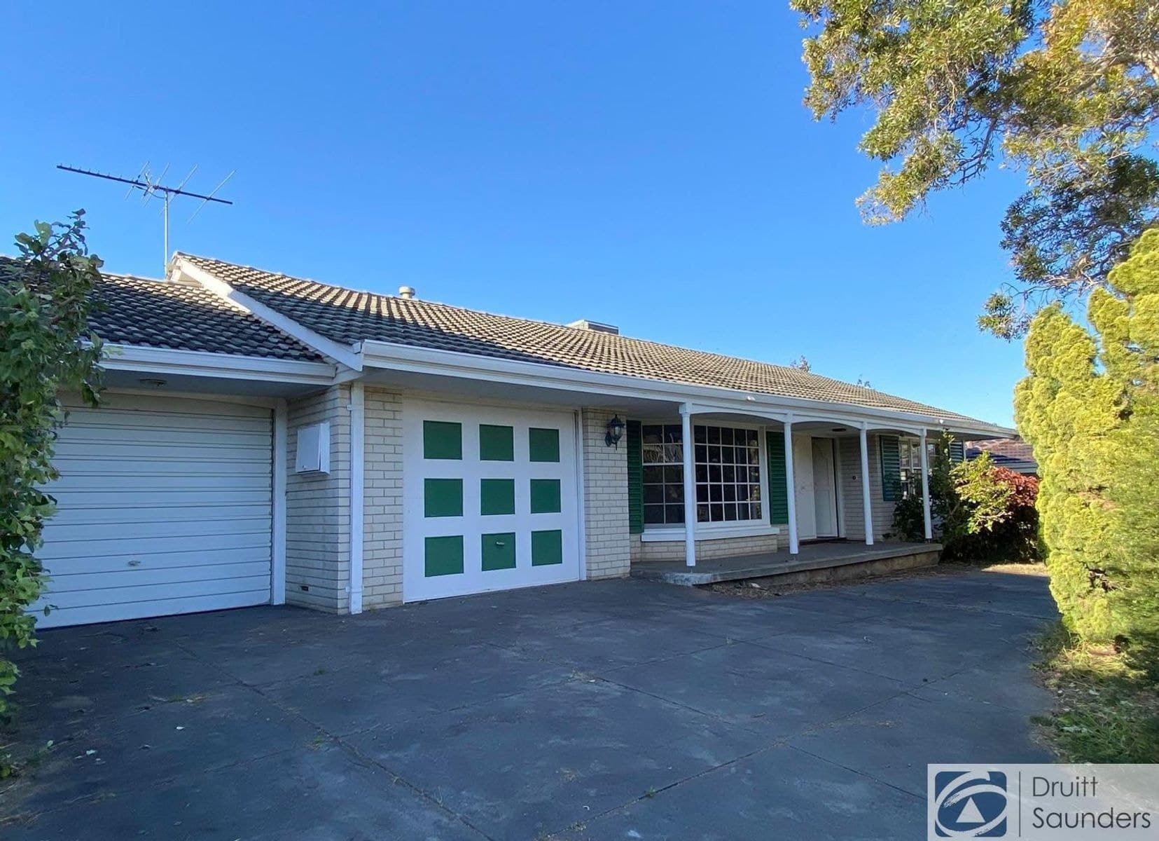 17 Larundel Road, City Beach WA 6015, City Beach - Thumbnail 3