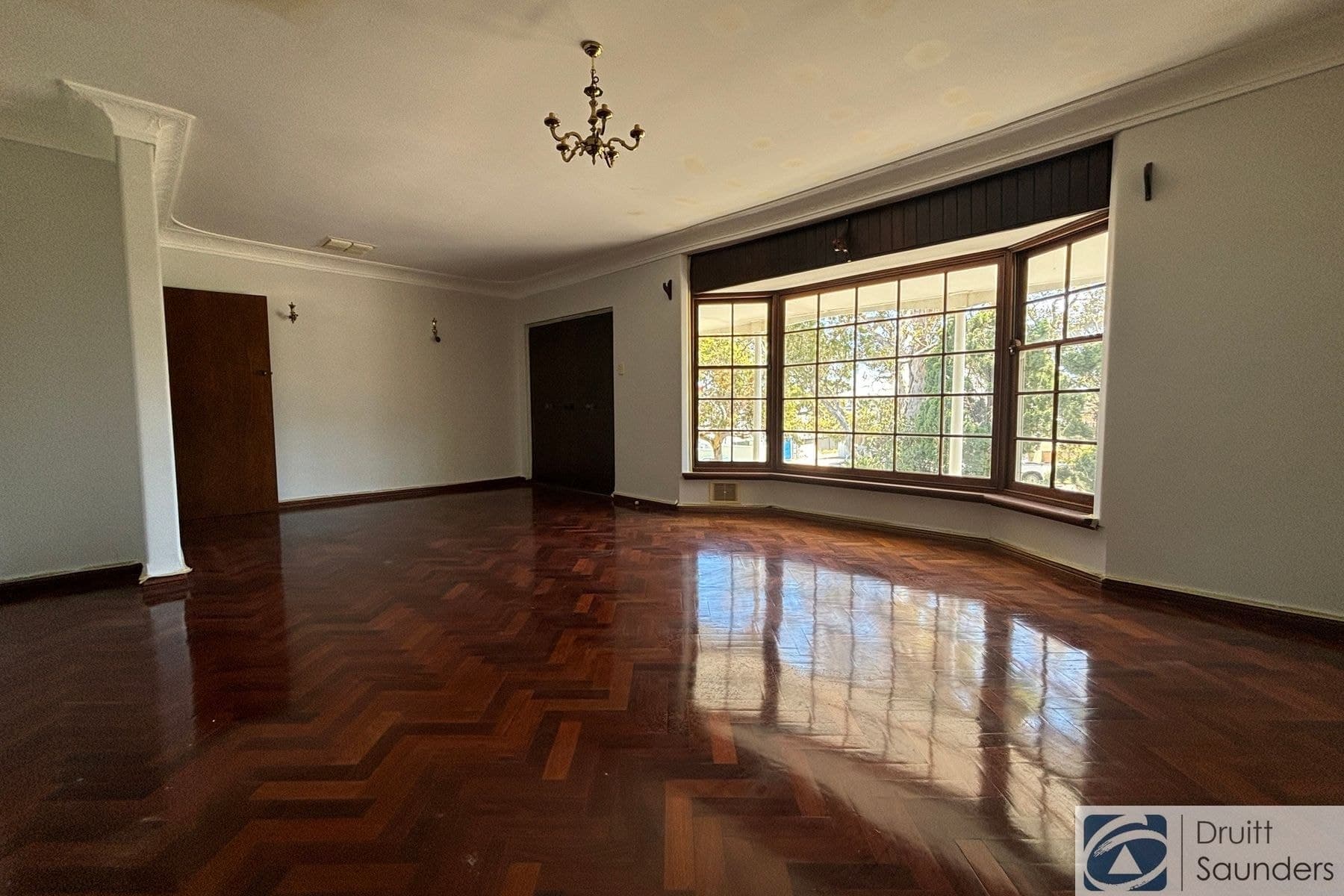 17 Larundel Road, City Beach WA 6015, City Beach - Thumbnail 4