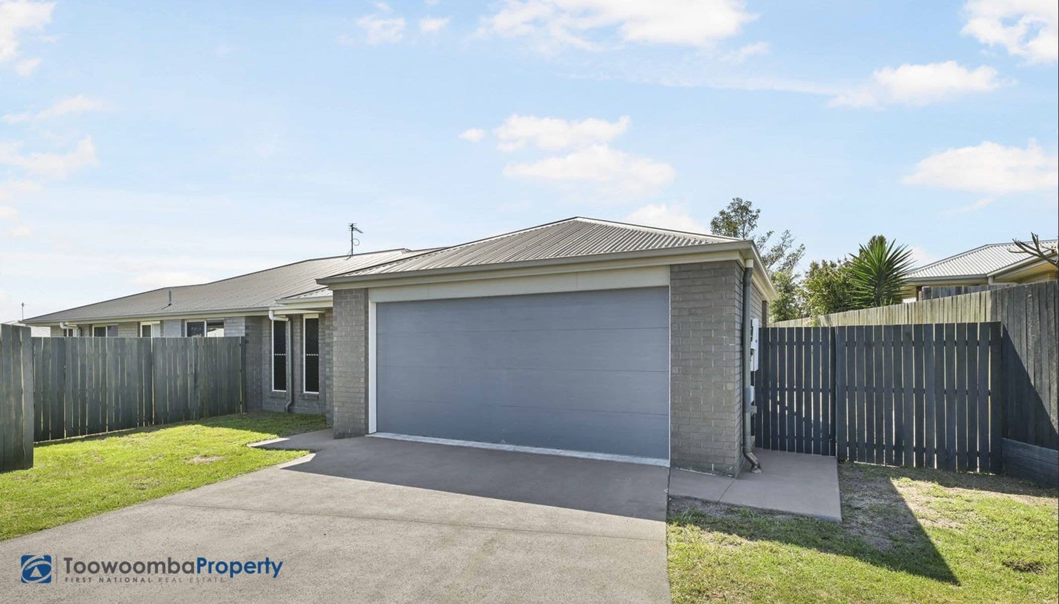 14 Radcliffe Crescent, Glenvale QLD 4350, Glenvale - Image 1