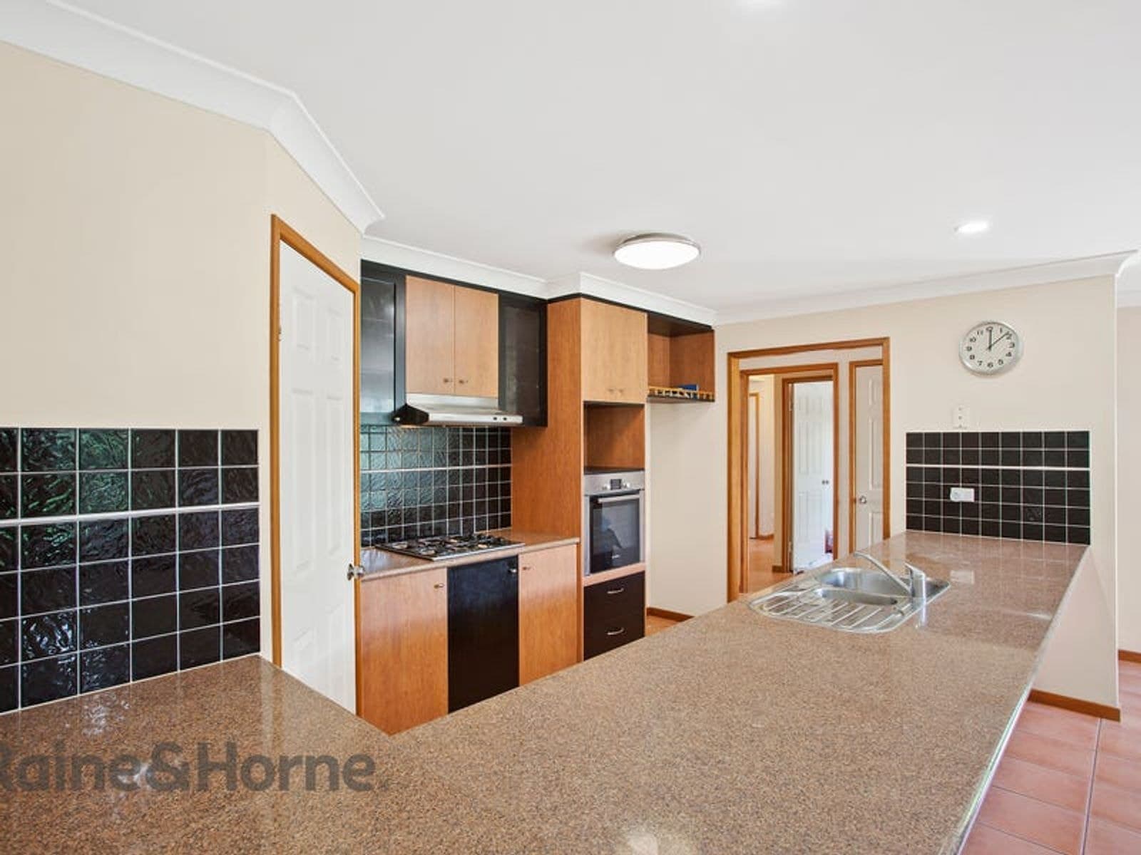 26 Wood Drive, Middle Ridge QLD 4350, Middle Ridge - Thumbnail 3