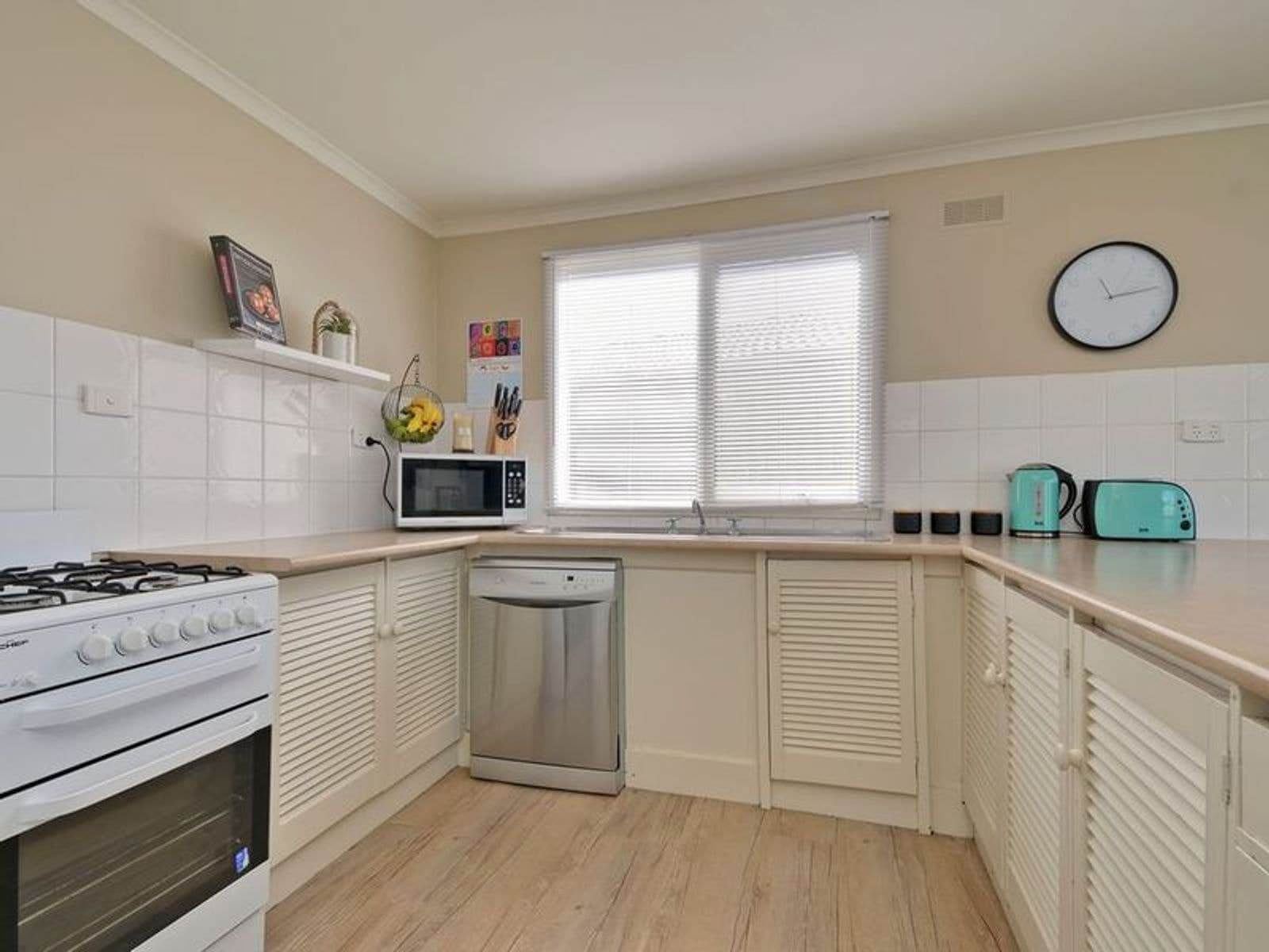 1 Steele Court, Traralgon VIC 3844, Traralgon - Thumbnail 2