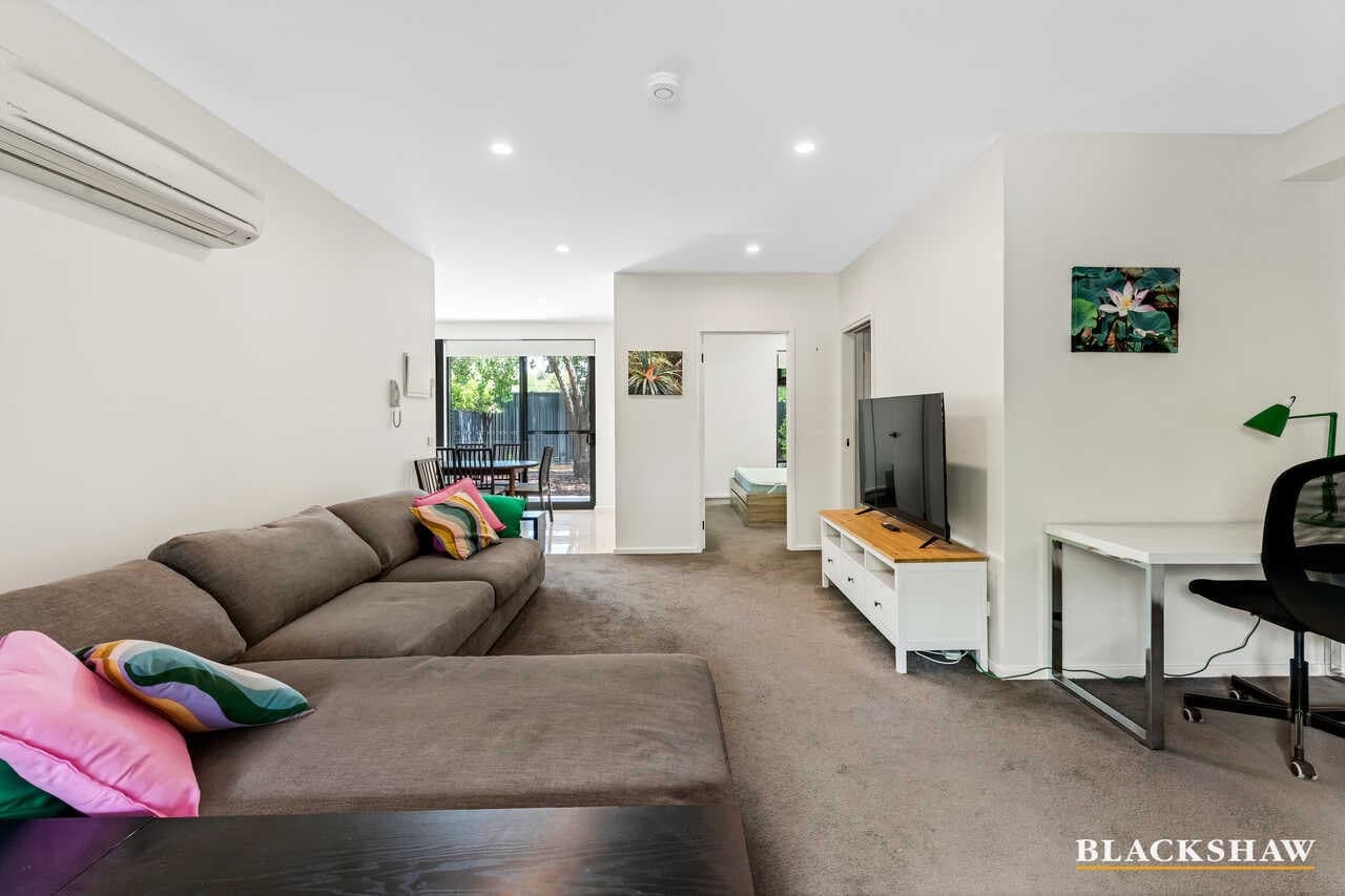 1/135 Limestone Avenue, Braddon, Braddon - Thumbnail 3