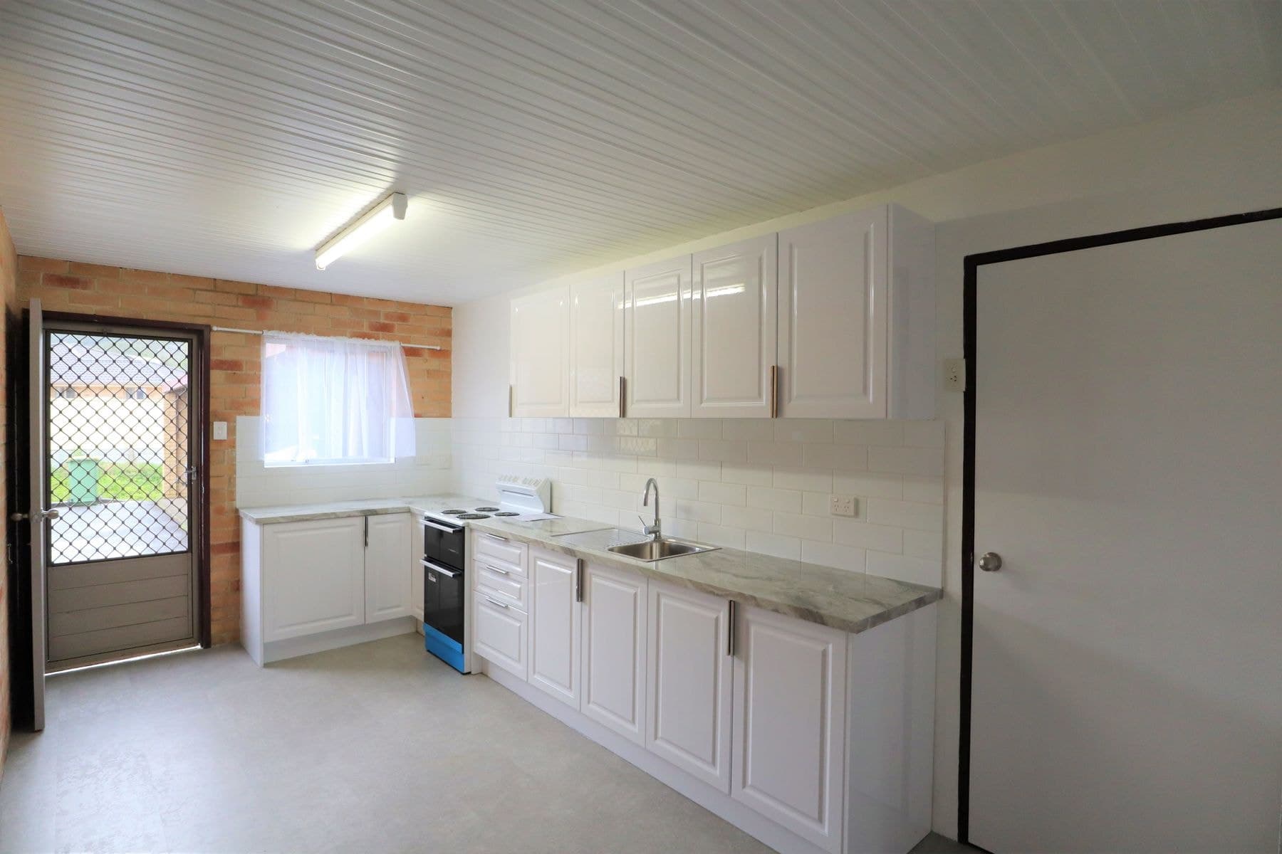 2/11 Colleen Place, East Lismore NSW 2480, East Lismore - Thumbnail 2