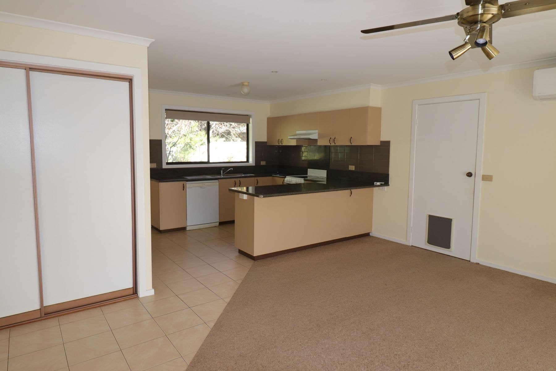6/56 Mountbatten Avenue, Bright VIC 3741, Bright - Thumbnail 4