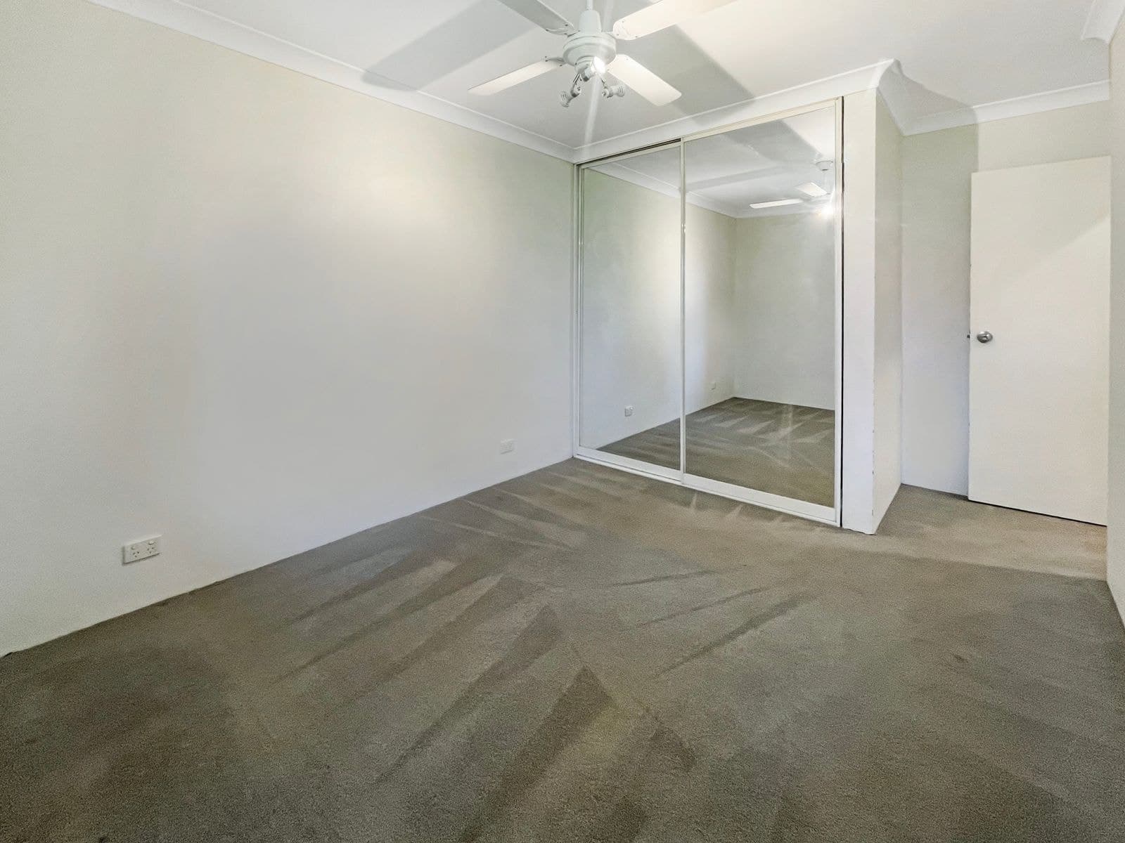 24/4 Mead Drive, Chipping Norton NSW 2170, Chipping Norton - Thumbnail 5