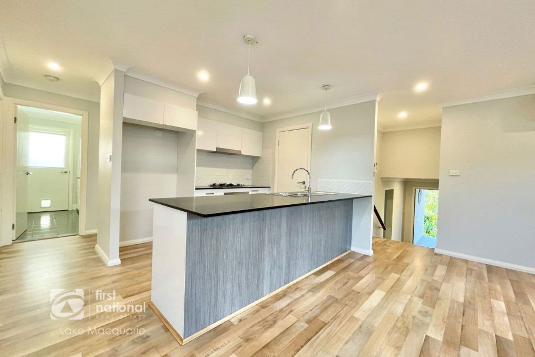 7 Floresta Crescent, Cameron Park NSW 2285, Cameron Park - Thumbnail 2