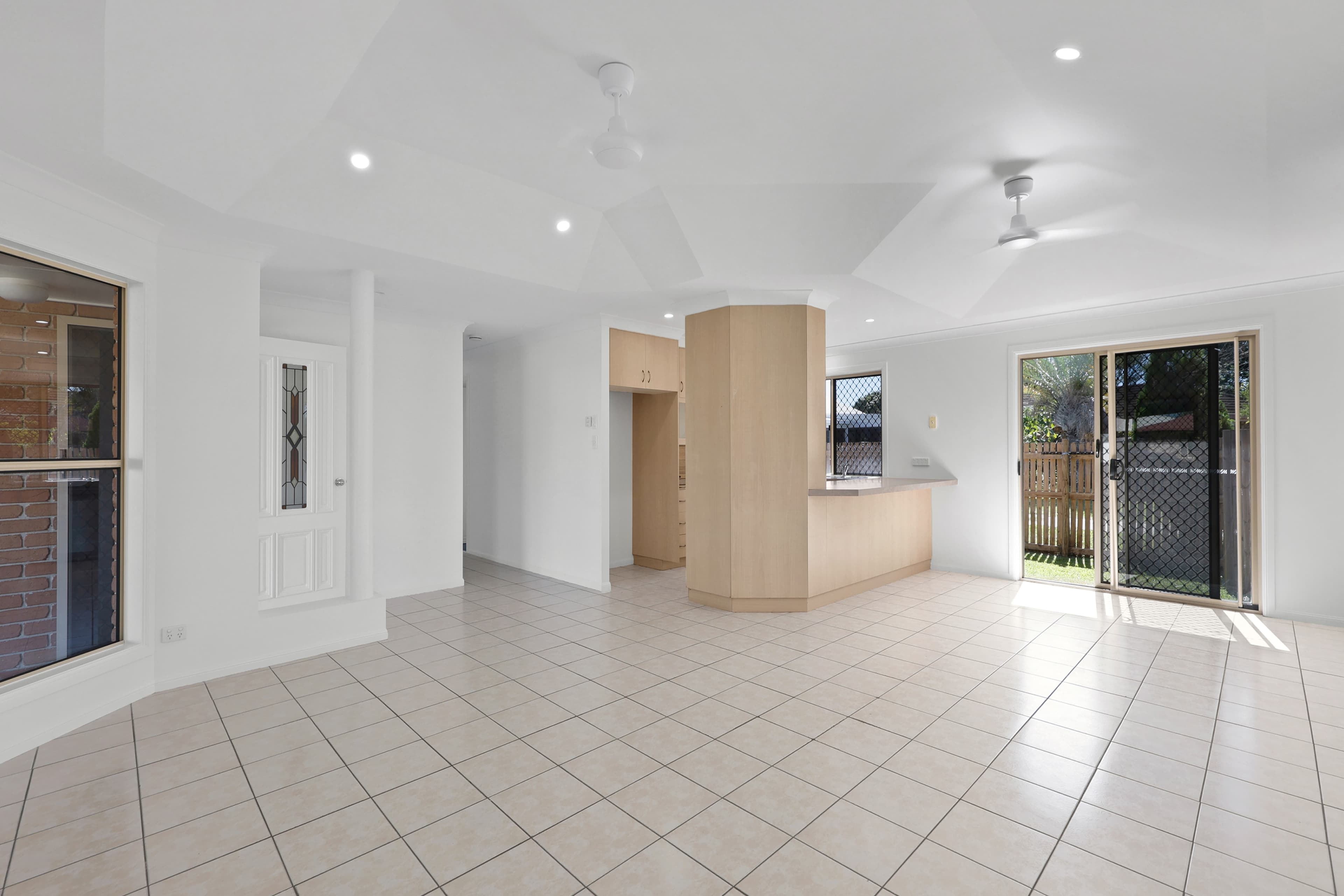 26 Galasheils Street, Beaconsfield - Thumbnail 2