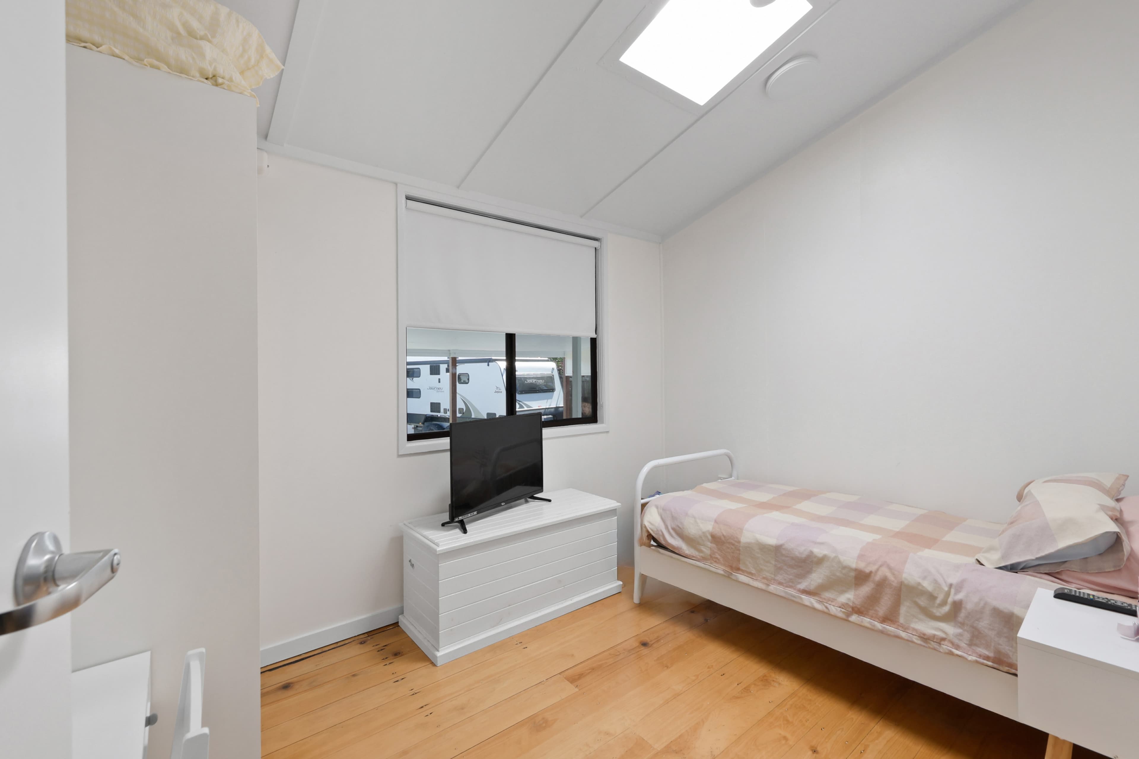 14 Kennedy Street, South Mackay - Thumbnail 8