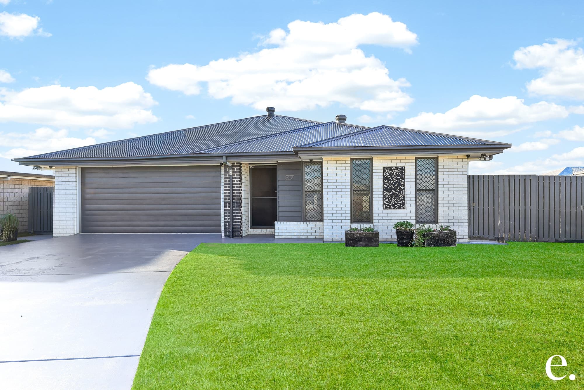 37 Johnson Street, Hidden Valley - Image 1