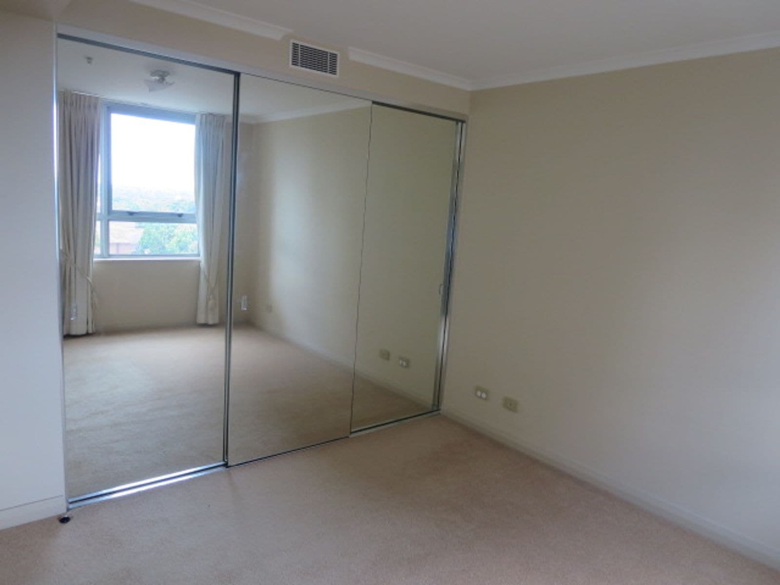 902/2A Help Street, Chatswood NSW 2067, Chatswood - Thumbnail 6
