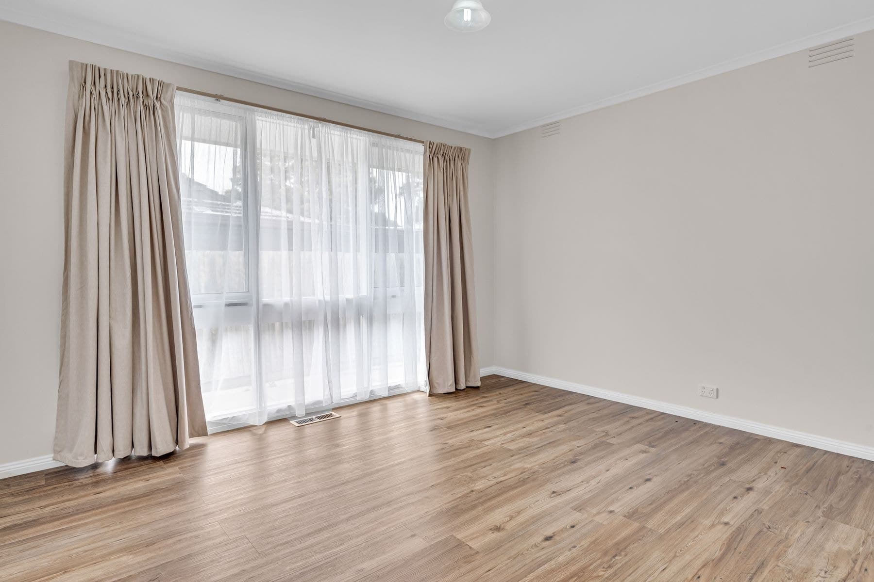 14 Musk Court, Melton VIC 3337, Melton - Thumbnail 7