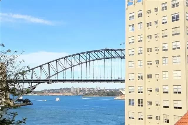 34/17 East Crescent Street, McMahons Point, McMahons Point - Image 1
