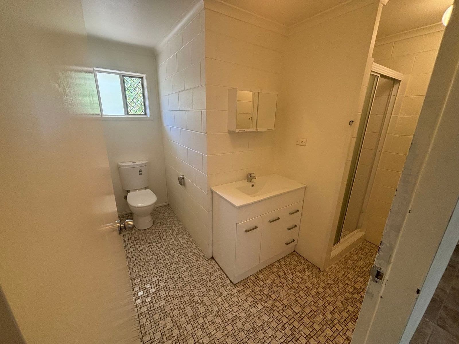 2/15 Gable Street, East Mackay QLD 4740, East Mackay - Thumbnail 5