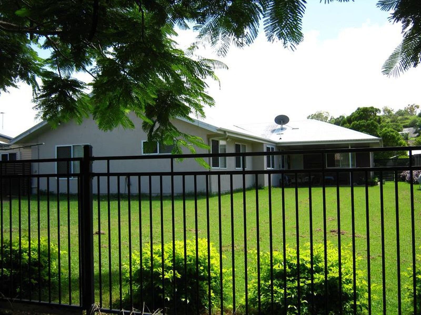 35 Frank Cowley Drive, Glenella QLD 4740, Glenella - Image 1