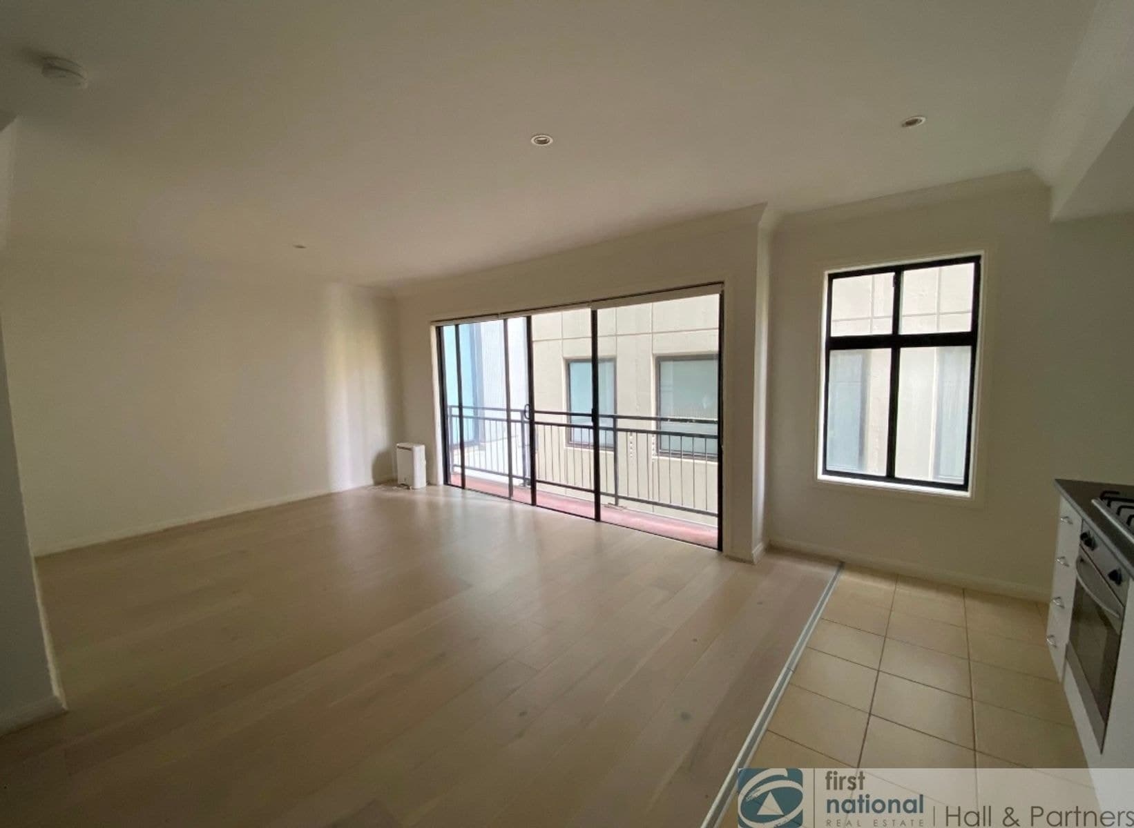 308/67-71 Stead Street, South Melbourne VIC 3205, South Melbourne - Thumbnail 5