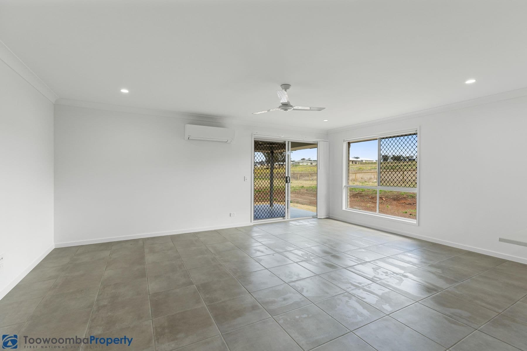 18 Willis Road, Meringandan West QLD 4352, Meringandan West - Thumbnail 4