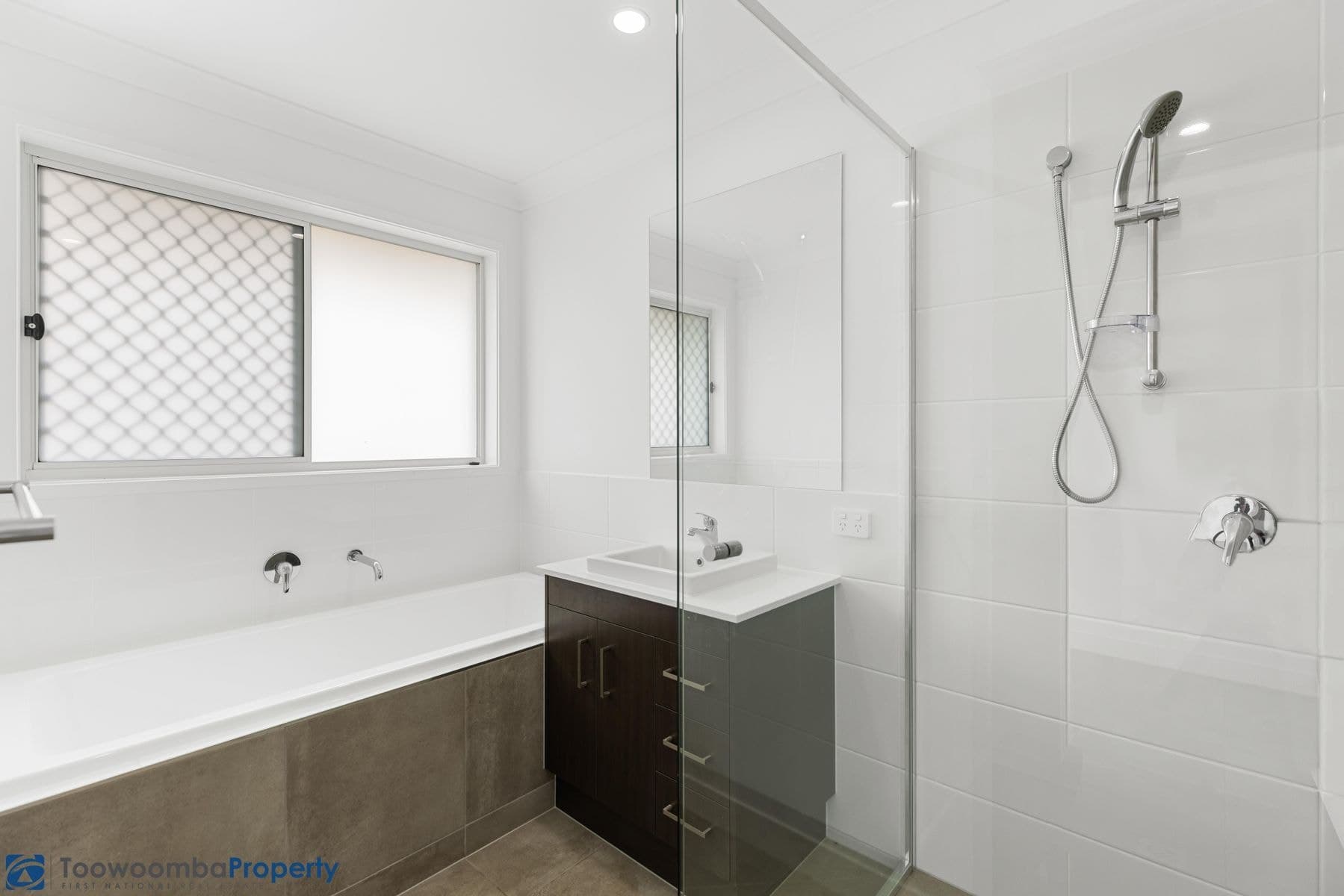 18 Willis Road, Meringandan West QLD 4352, Meringandan West - Thumbnail 7