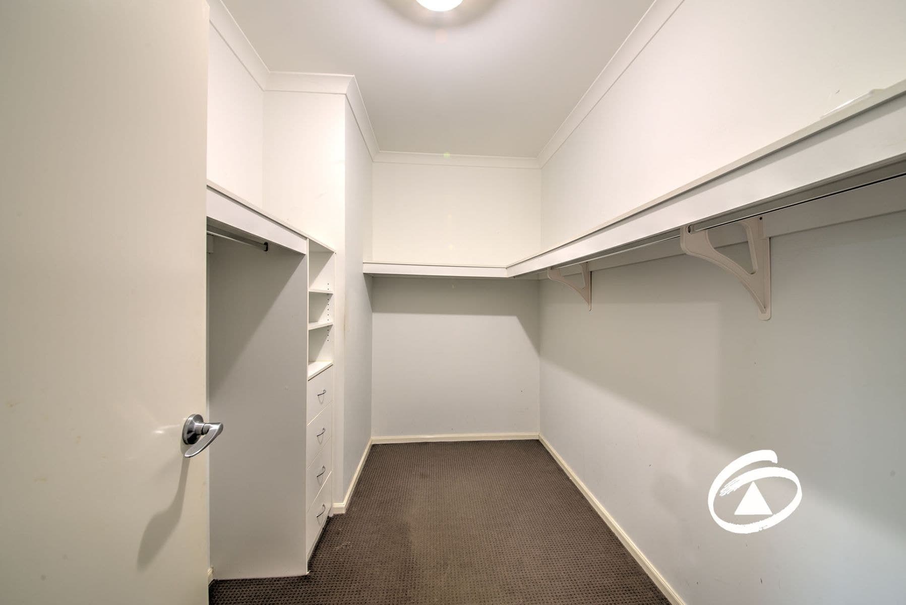 8 Murchison Link, Pakenham VIC 3810, Pakenham - Thumbnail 7