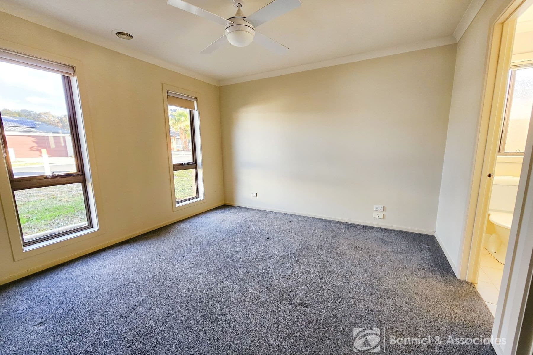 11 Fitzroy Street, West Wodonga VIC 3690, West Wodonga - Thumbnail 5