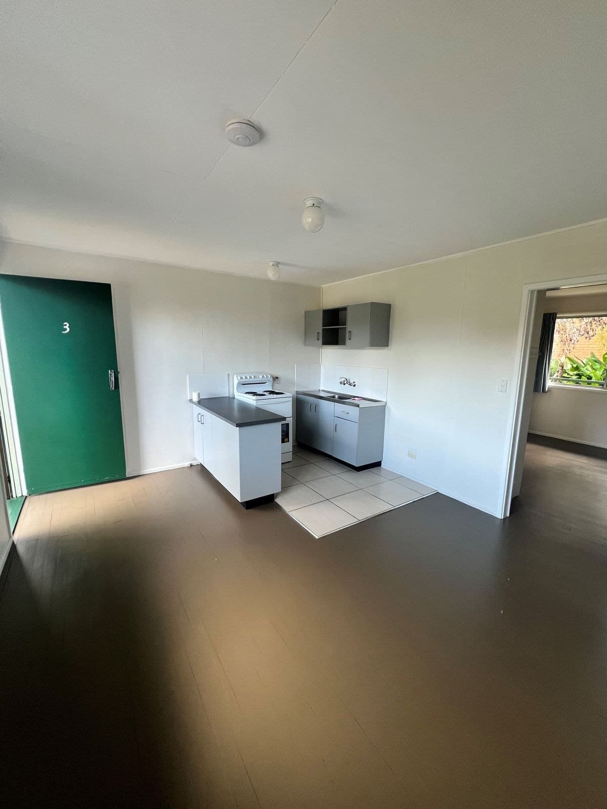 3/8 Bradley Street, Nambour QLD 4560, Nambour - Thumbnail 4