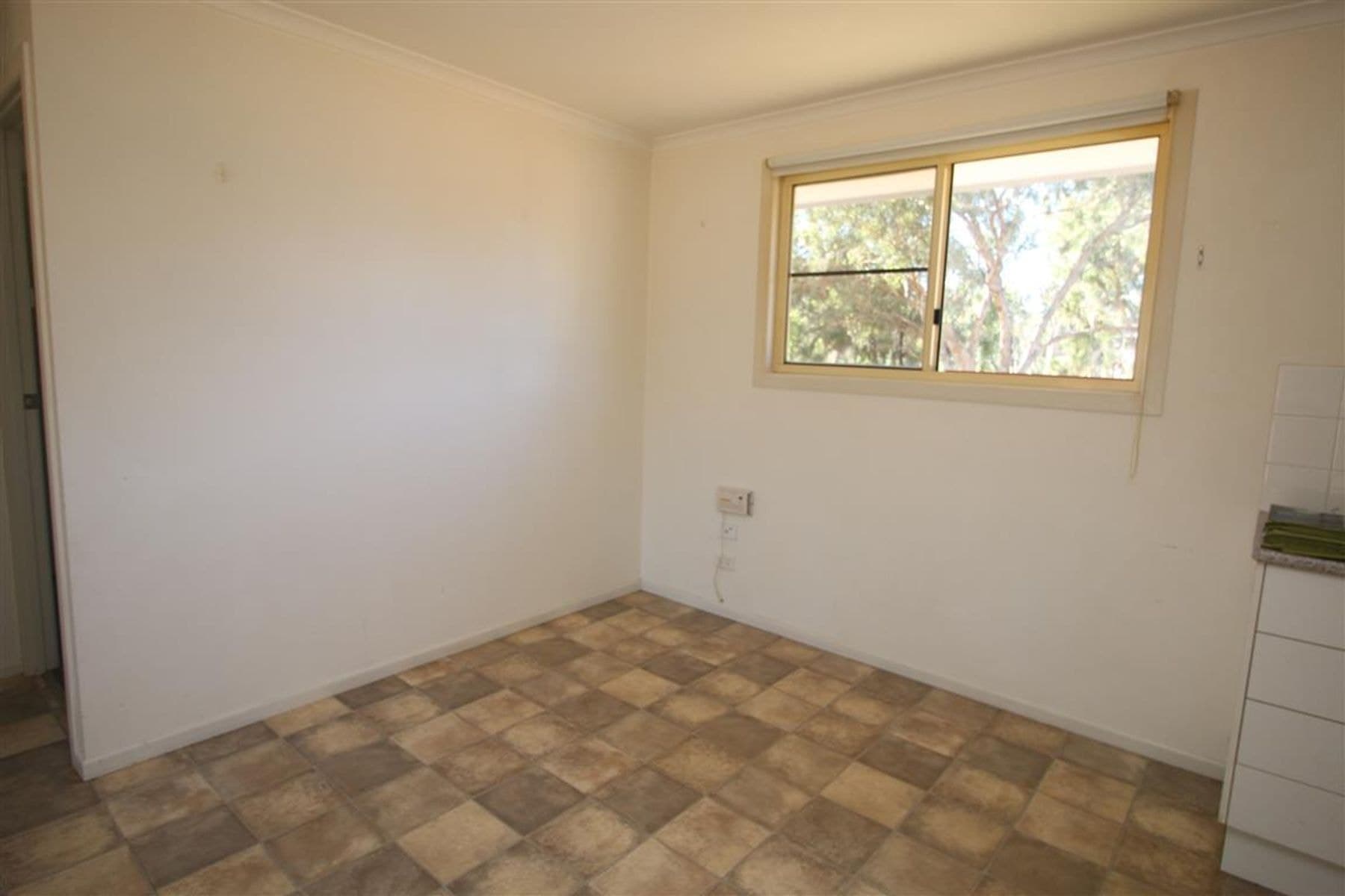 43 Ballandean Street, Jennings NSW 4383, Jennings - Thumbnail 5