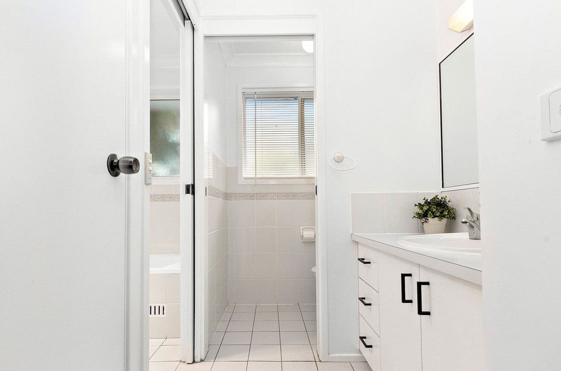 8 Abercrombie Drive, Abercrombie NSW 2795, Abercrombie - Thumbnail 4