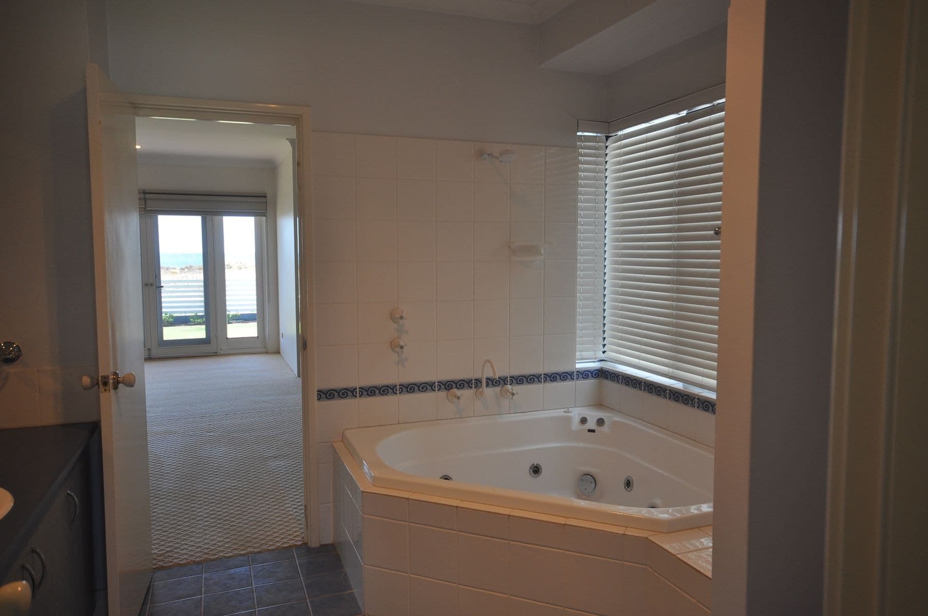 1048 Geographe Bay Road, Geographe WA 6280, Geographe - Thumbnail 7