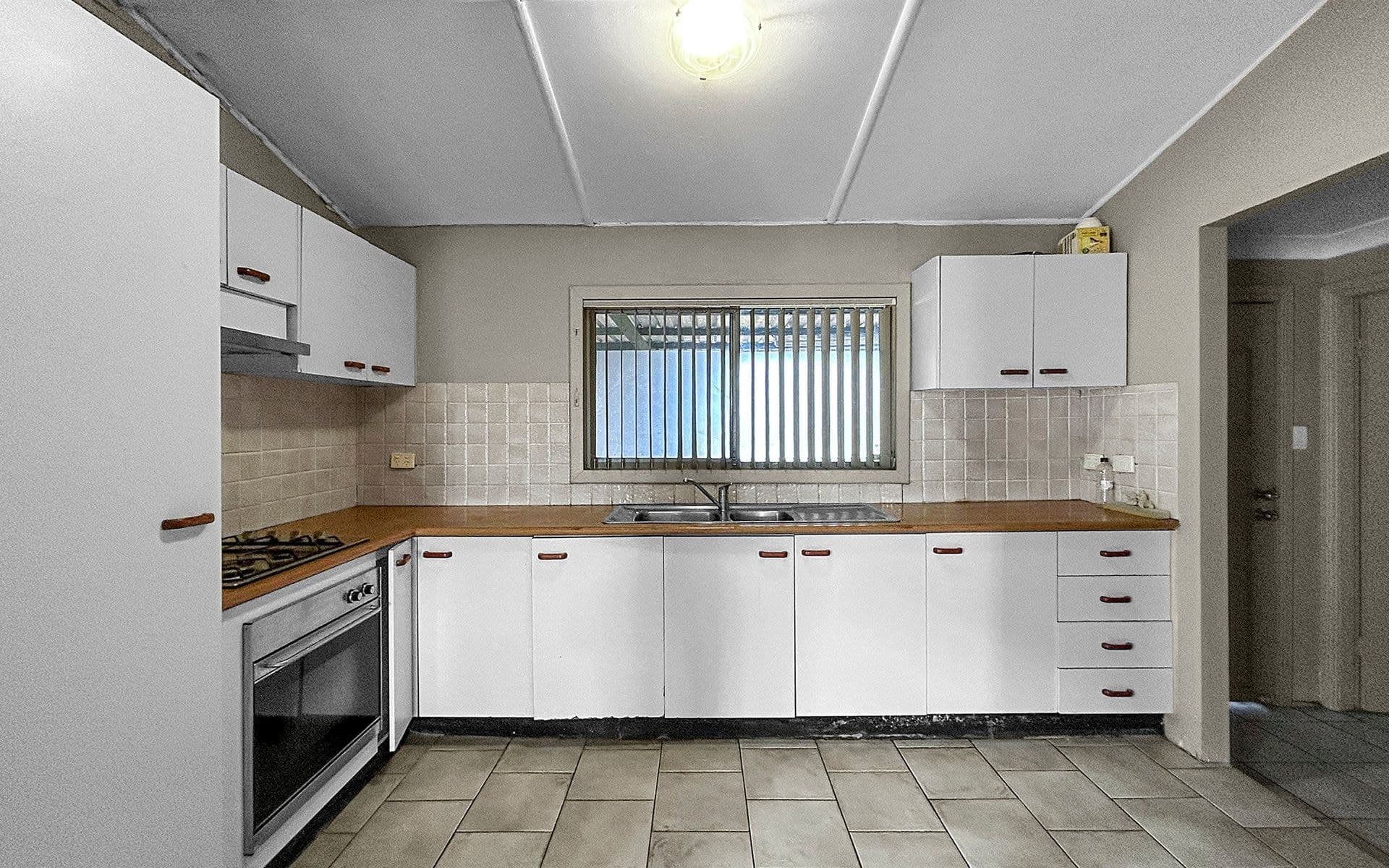 6 Bursill Street, Guildford NSW 2161, Guildford - Thumbnail 3
