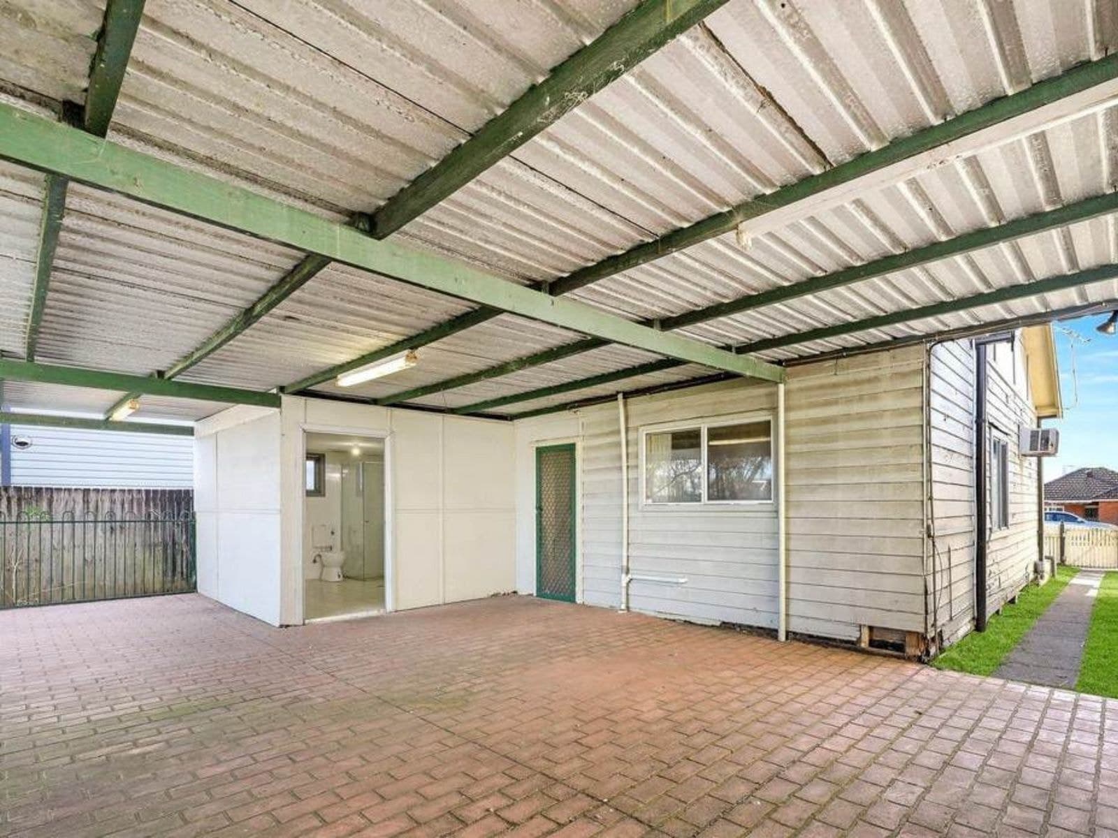 6 Bursill Street, Guildford NSW 2161, Guildford - Thumbnail 7