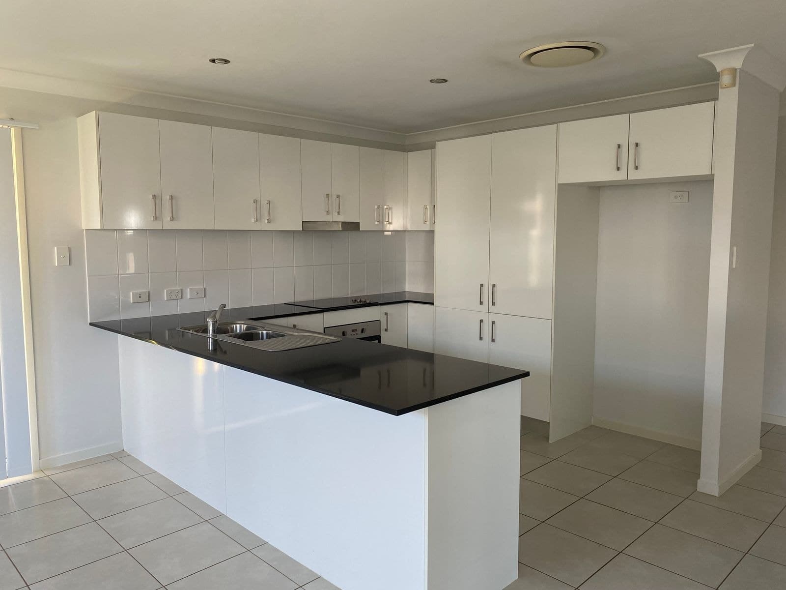 12 Tamron Drive, Mount Pleasant QLD 4740, Mount Pleasant - Thumbnail 2