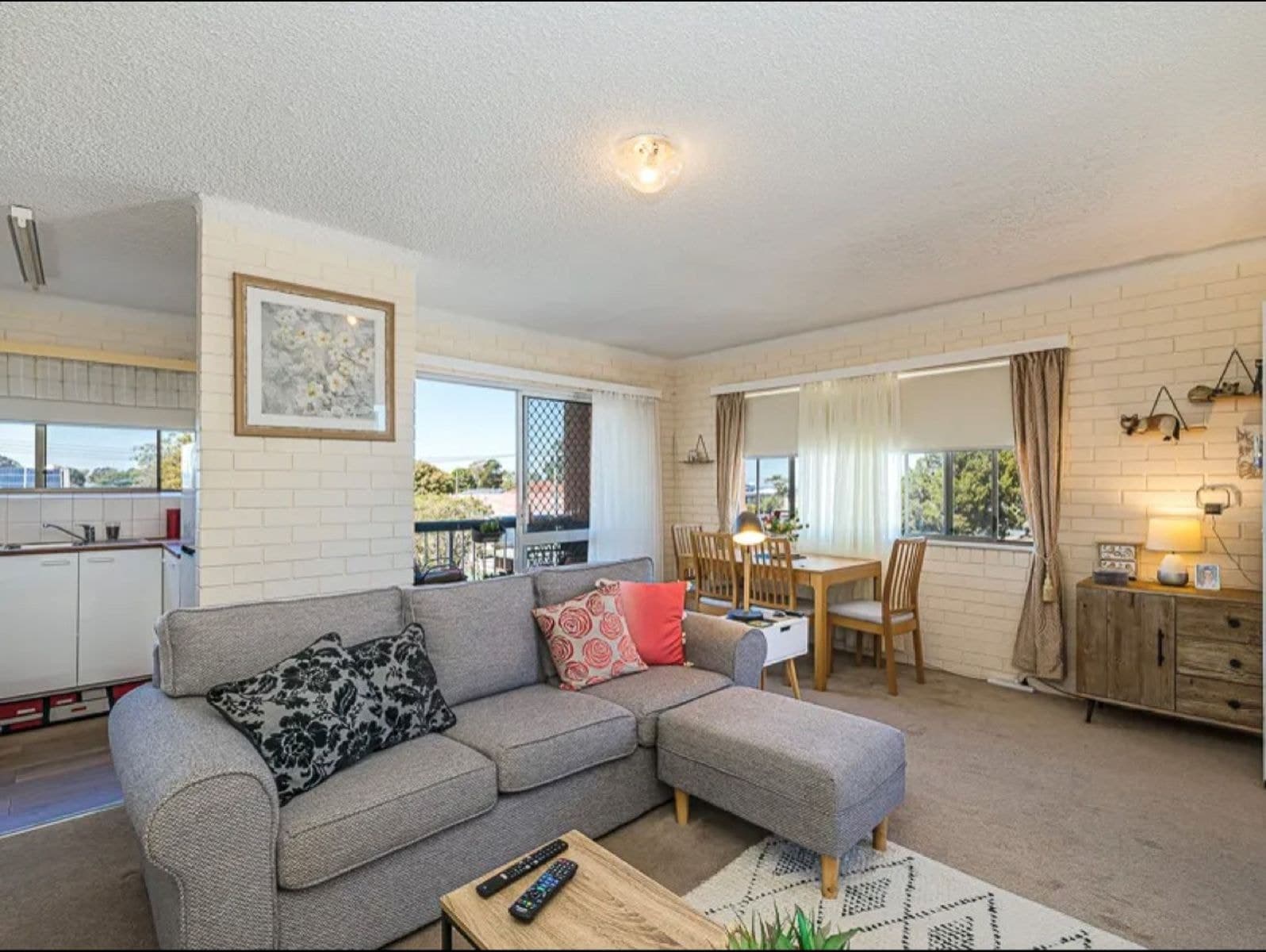 8/13-15 Ferguson Avenue, Bongaree QLD 4507, Bongaree - Thumbnail 3