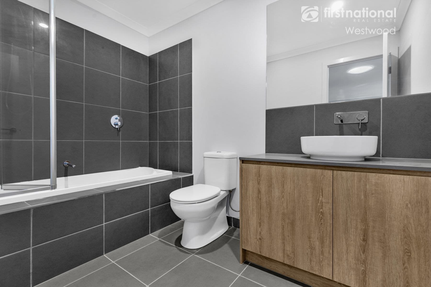 5 Pendower Way, Werribee, VIC 3030, Werribee - Thumbnail 5