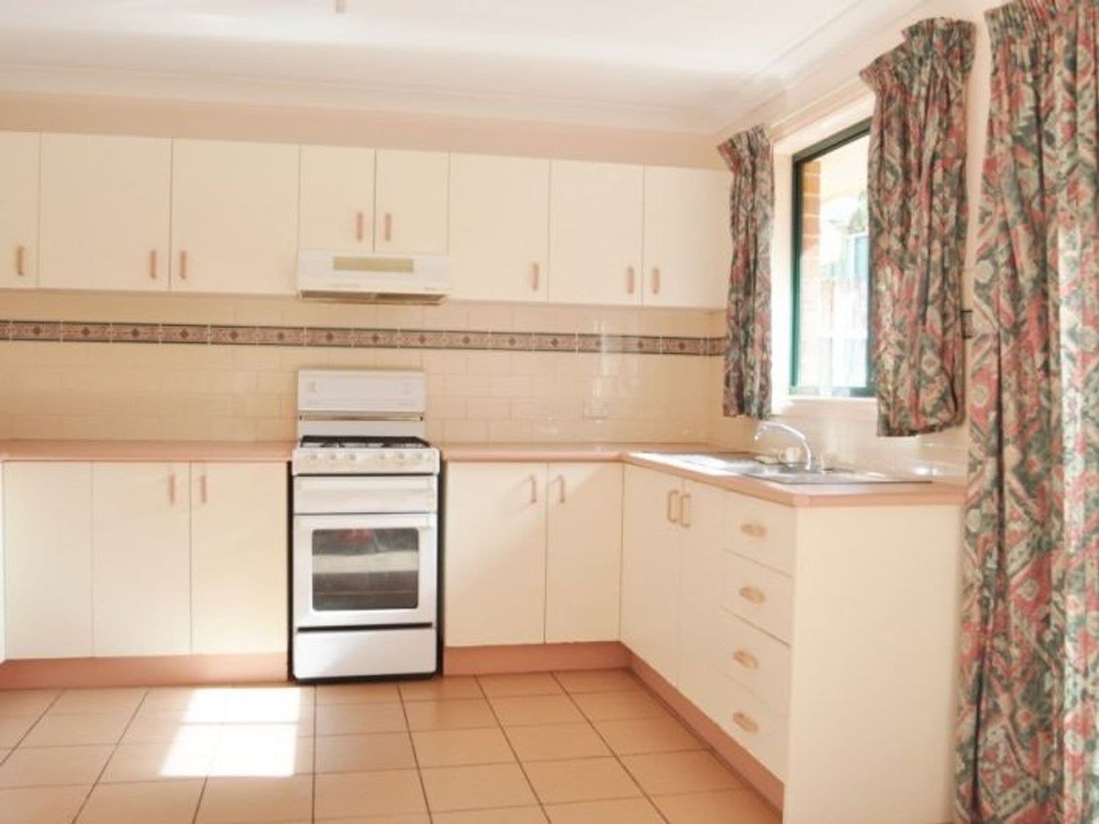 2/34 Prospect Street, South Bathurst NSW 2795, South Bathurst - Thumbnail 2