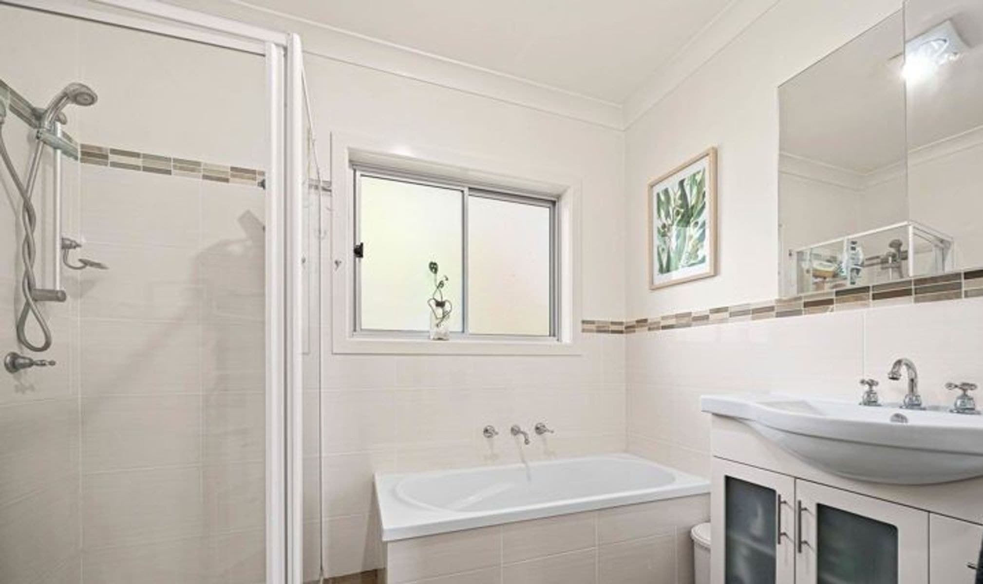 2 Claude Street, Armidale NSW 2350, Armidale - Thumbnail 4