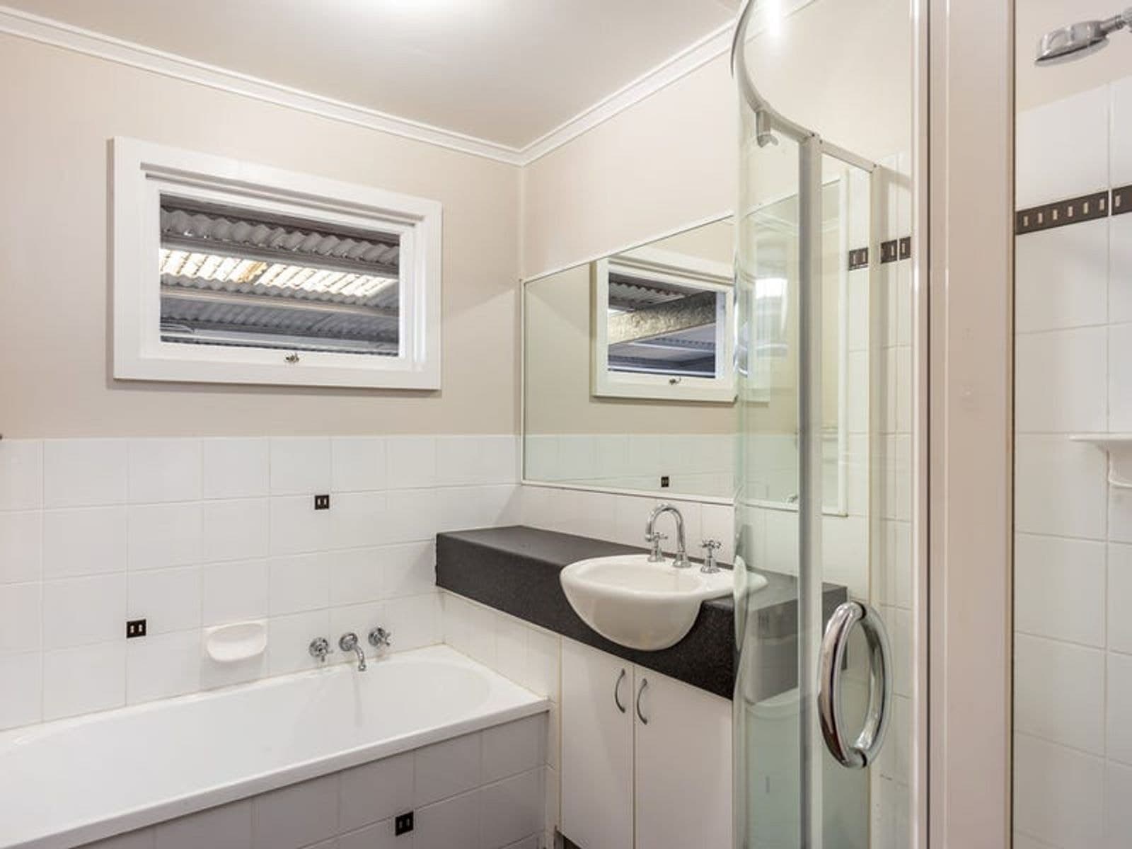 300 North Street, Rockville QLD 4350, Rockville - Thumbnail 4