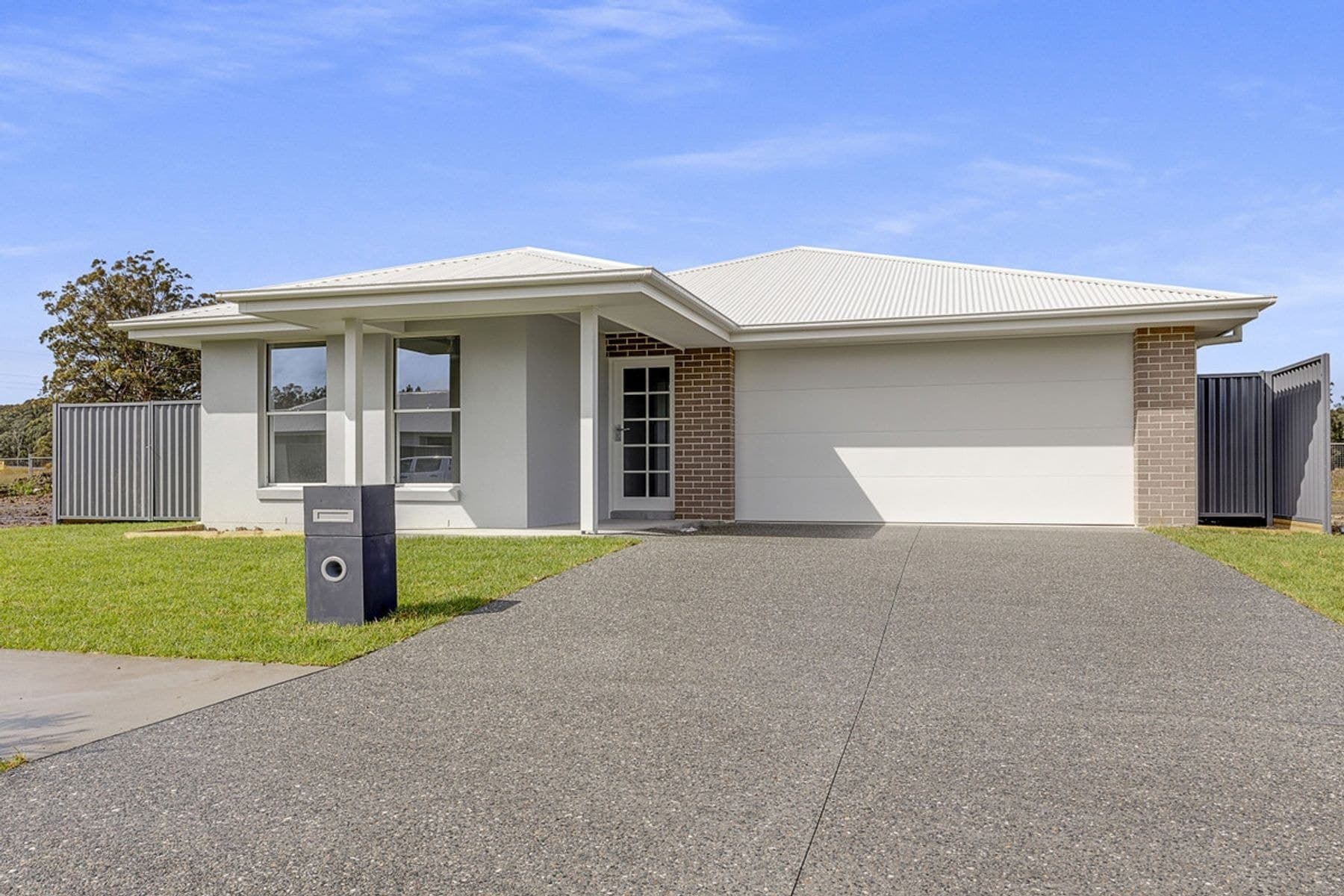 22 Wainscott Avenue, Thrumster NSW 2444, Thrumster - Thumbnail 2