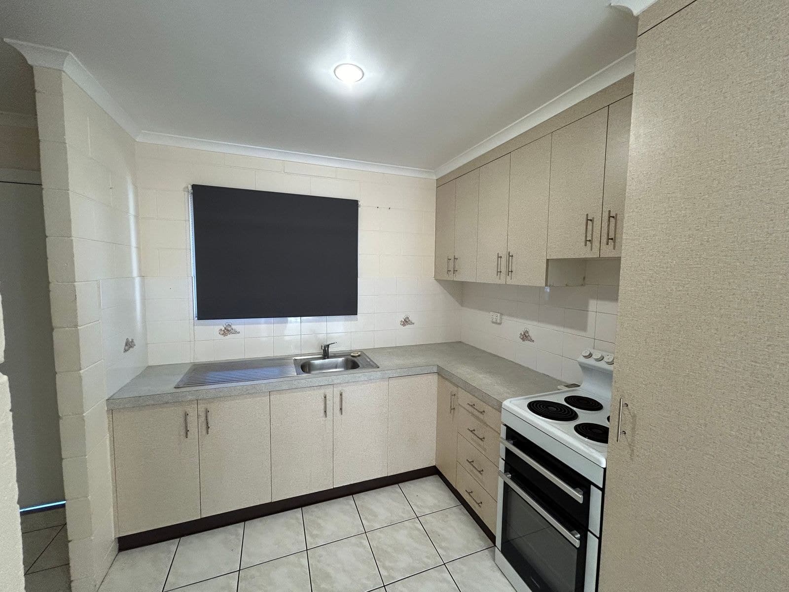 2/24 Lorraine Court, Andergrove QLD 4740, Andergrove - Thumbnail 2