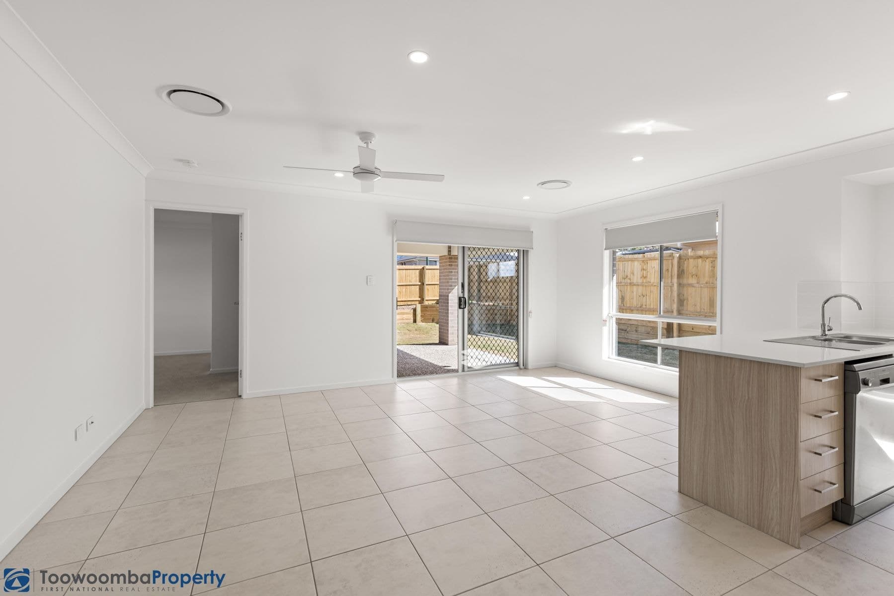 1 Clara May Street, Cotswold Hills QLD 4350, Cotswold Hills - Thumbnail 2