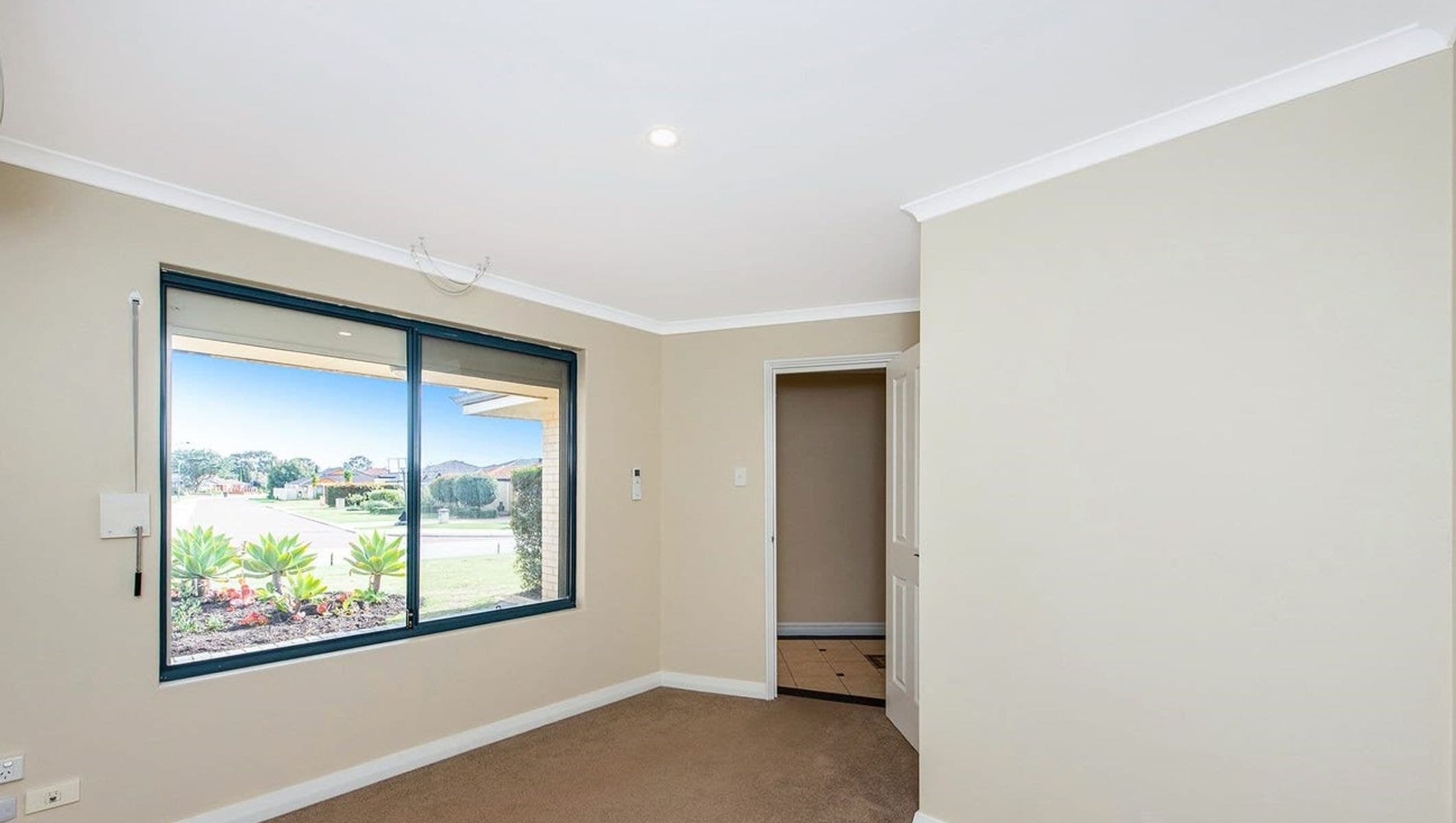 21 Coulthard Crescent, Canning Vale WA 6155, Canning Vale - Thumbnail 6