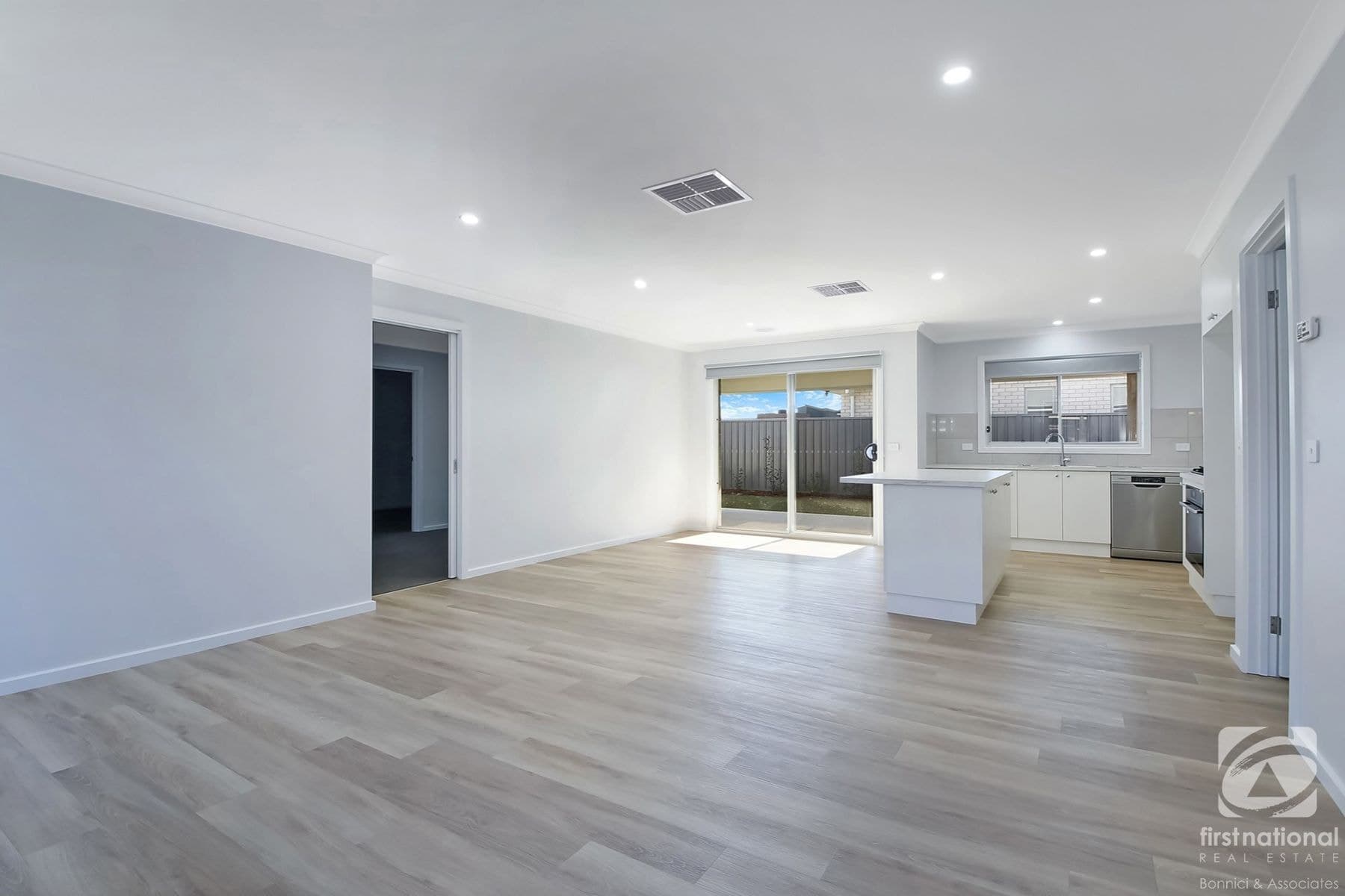 275 Brooklyn Drive, Thurgoona NSW 2640, Thurgoona - Thumbnail 4