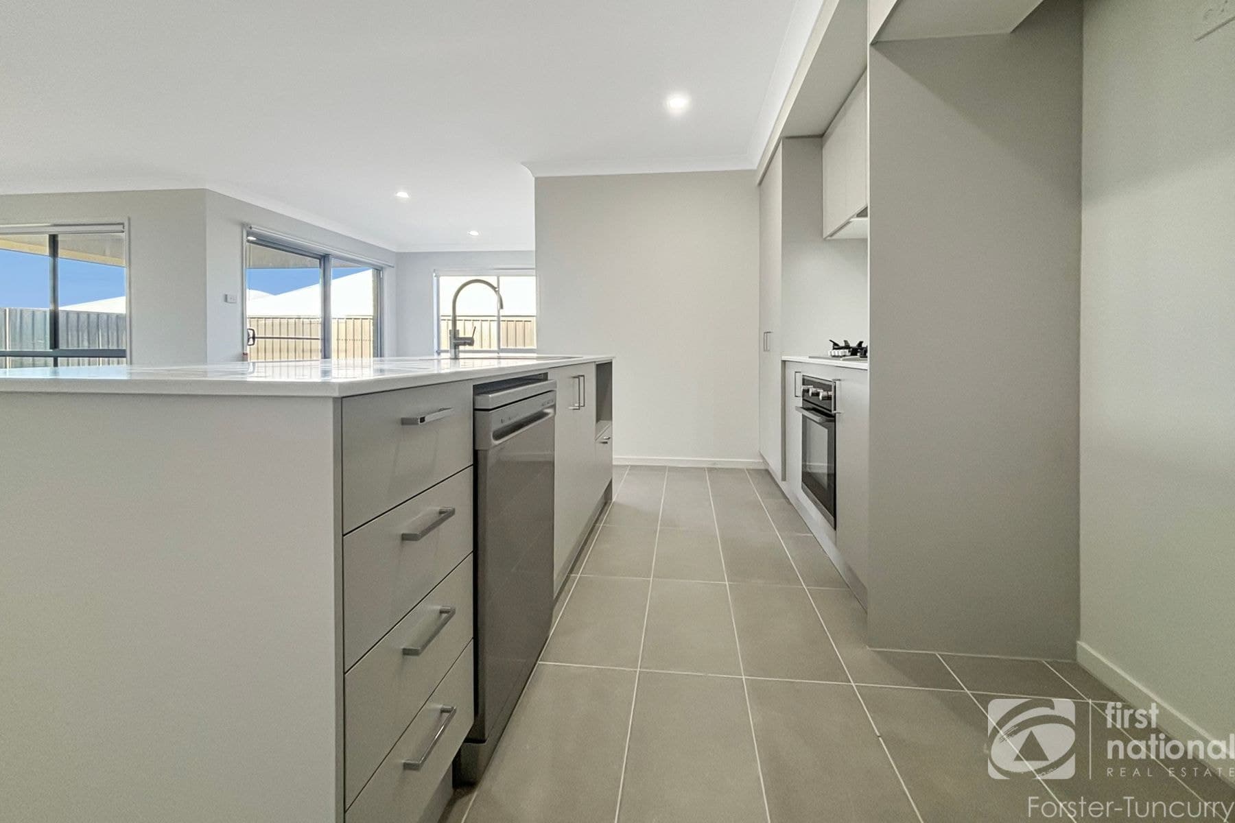 2/15 Neptune Avenue, Forster NSW 2428, Forster - Thumbnail 3
