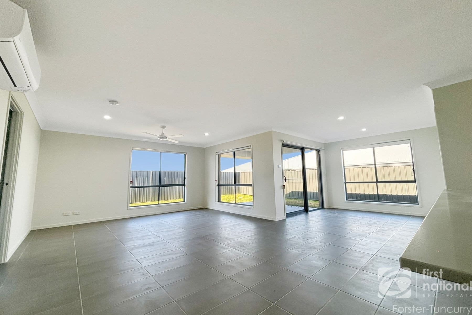 2/15 Neptune Avenue, Forster NSW 2428, Forster - Thumbnail 4