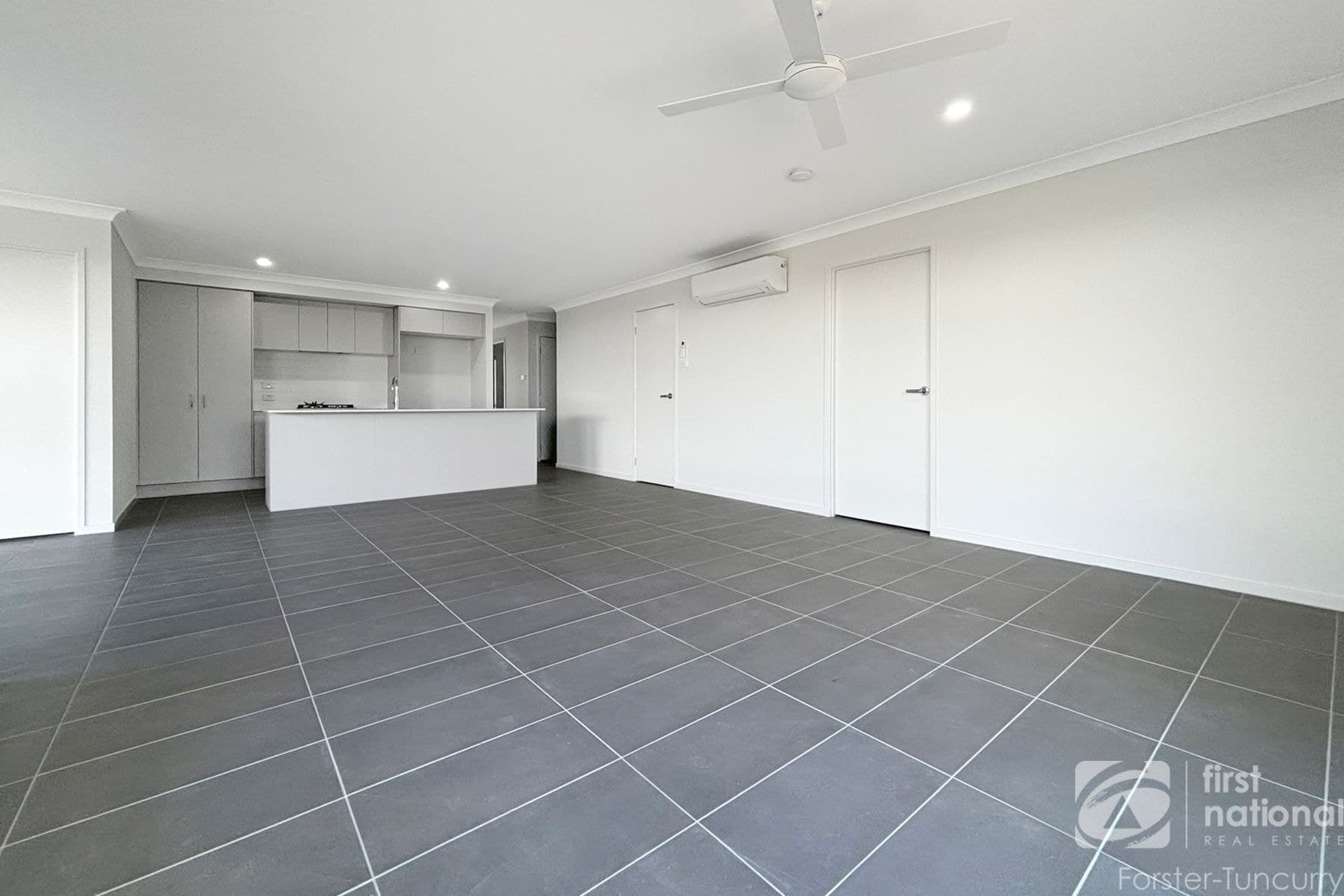 2/15 Neptune Avenue, Forster NSW 2428, Forster - Thumbnail 5